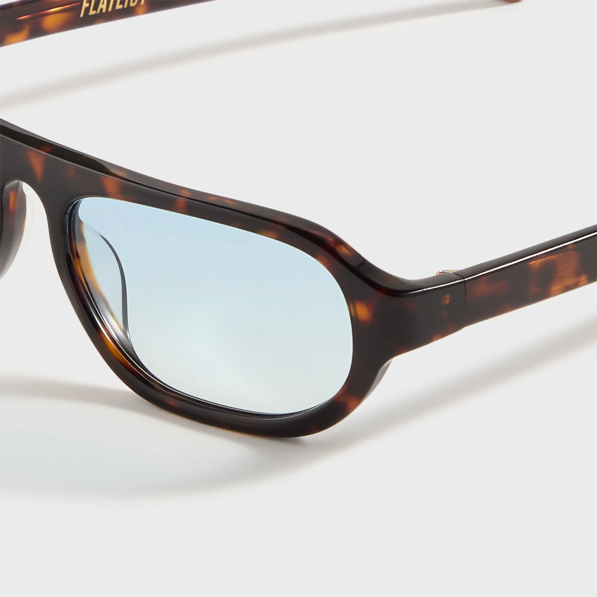 Flatlist Penn - Dark Tortoise / Blue Gradient Lens - Image 3