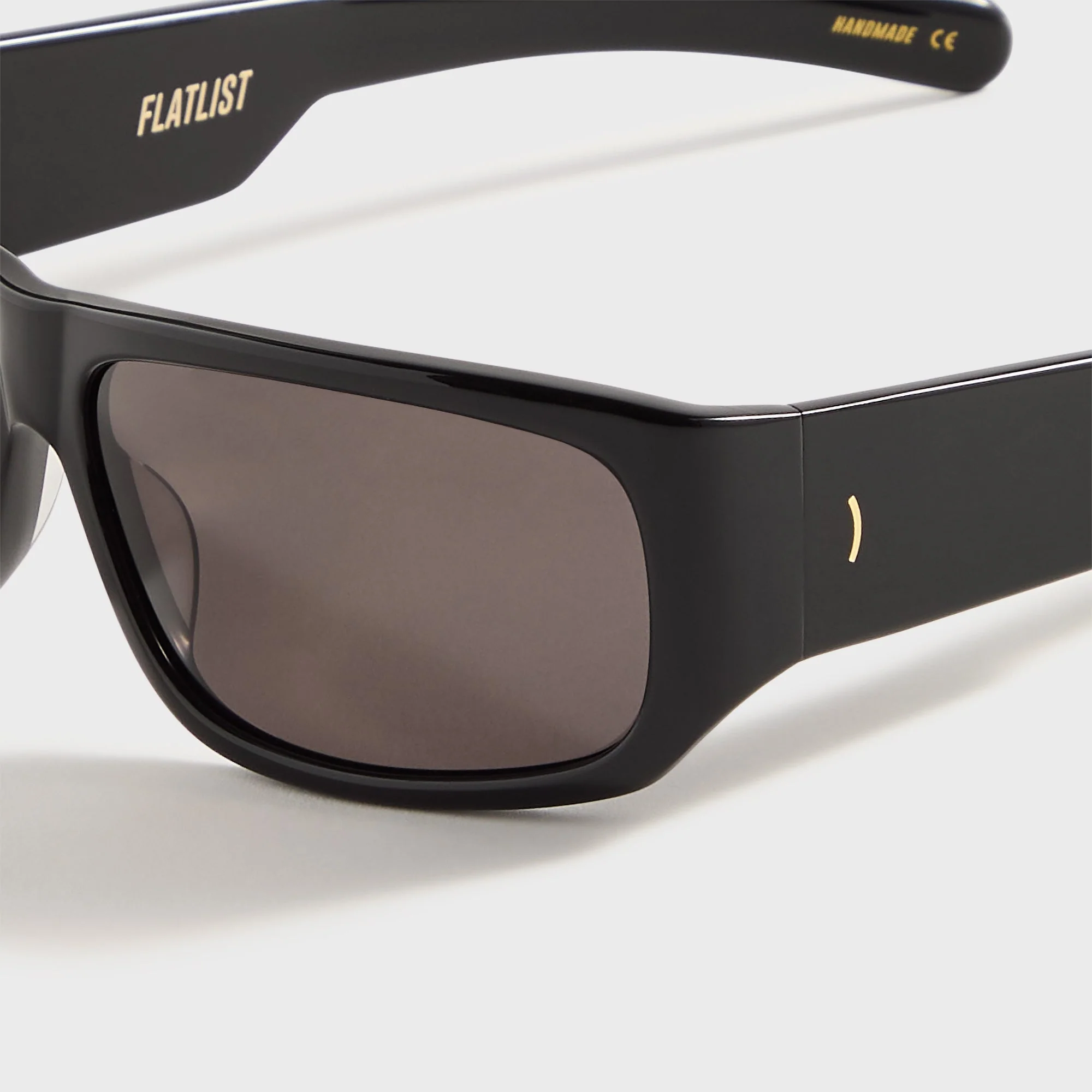 Flatlist April - Solid Black / Solid Black Lens - Image 3