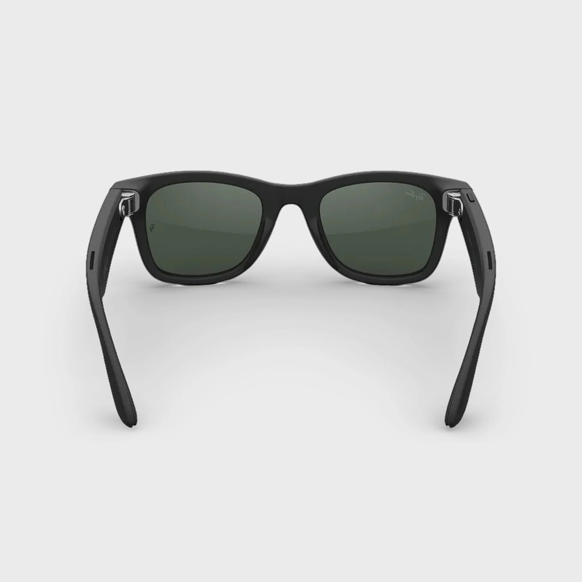 Ray Ban Meta Wayfarer - Matte Black / Transitions Graphite - Image 4