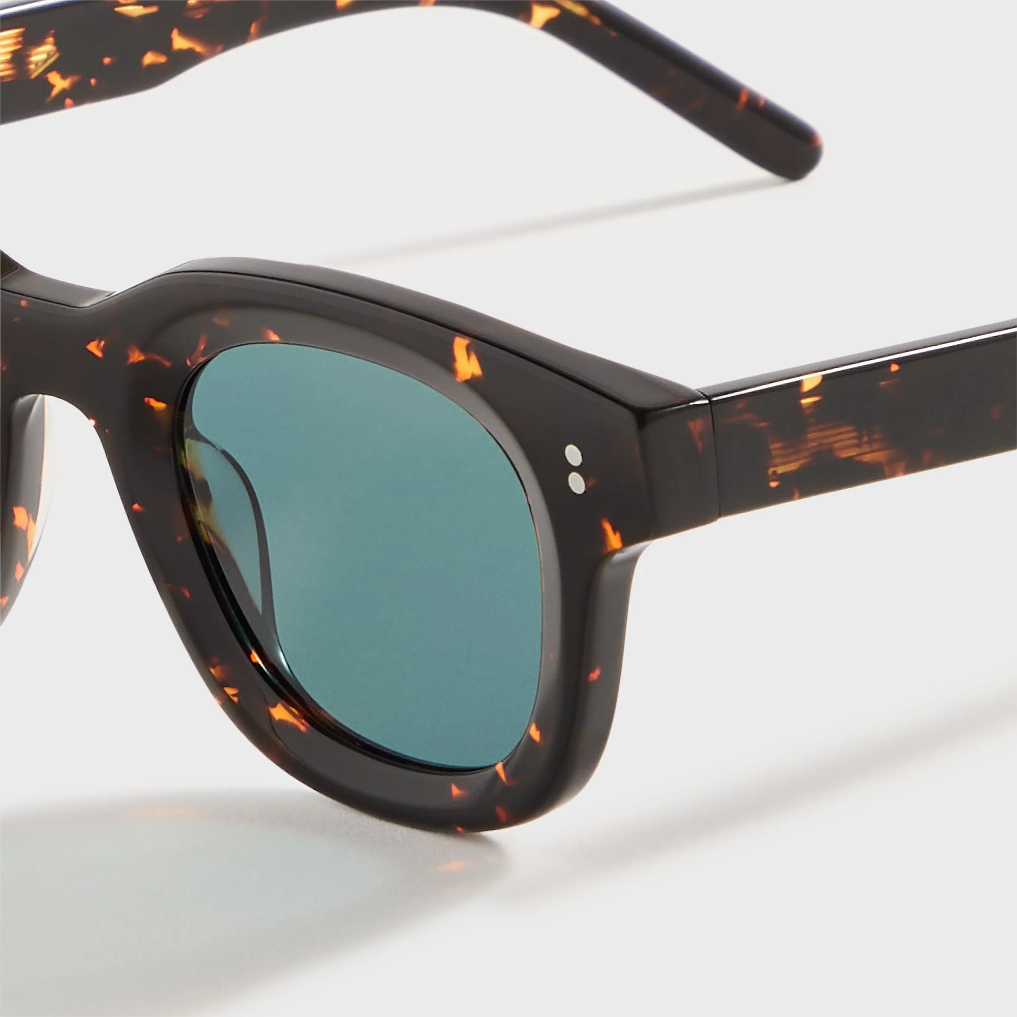 AKILA Apollo Sunglasses - Tokyo Tortoise / Viridian - Image 3
