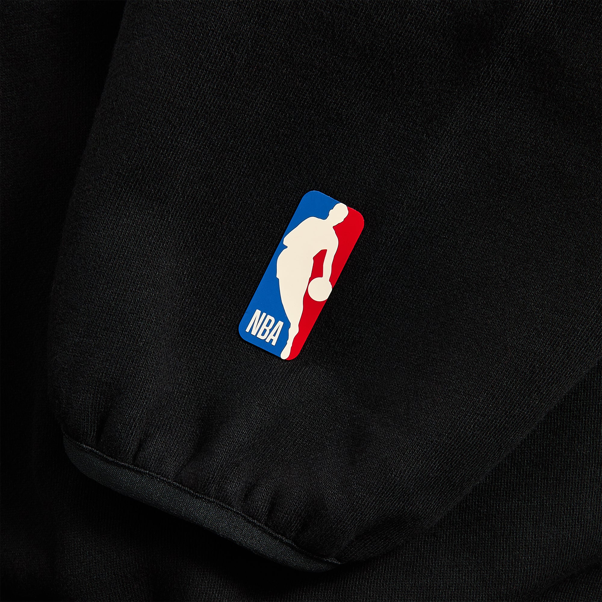 Essentials Bulls Core Fleece Pull Over Hoodie - Black / Red - Image 3