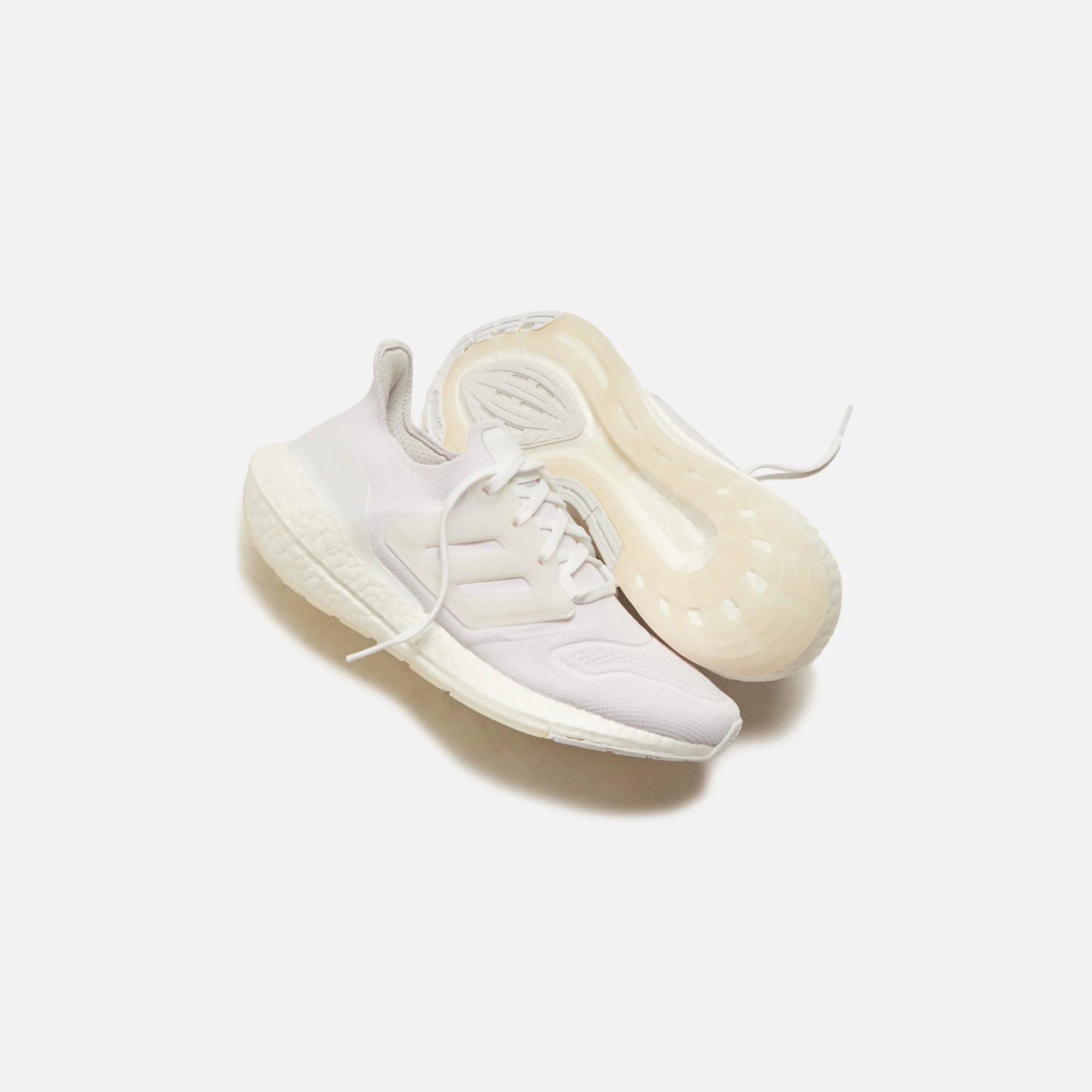 adidas Ultraboost 22 - Cloud White / Cloud White / Crystal White - Image 4