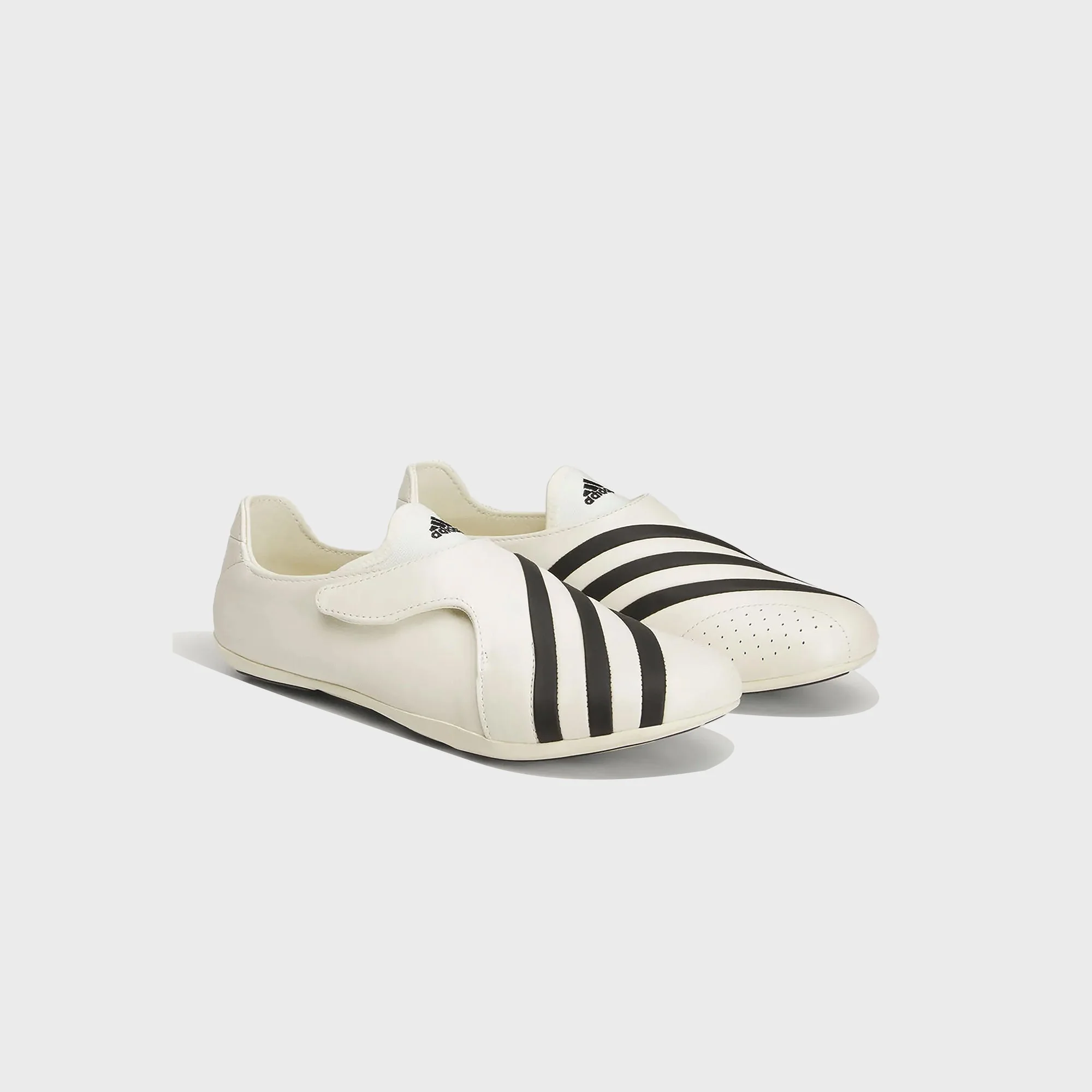 adidas x Pharrell Williams Vario Flat Earther - White / Black - Image 2
