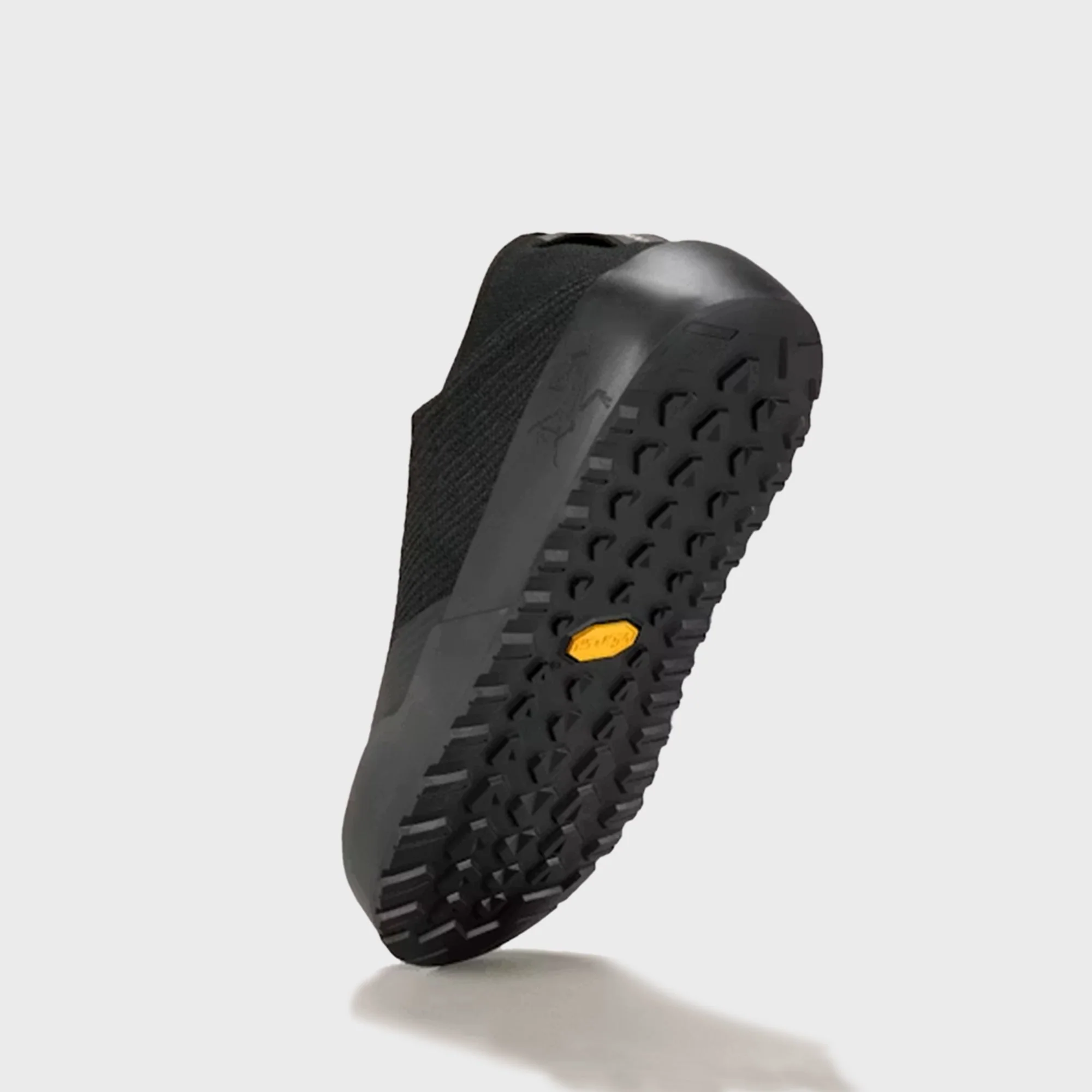 Arc'teryx Kragg Sneakers - Black - Image 4