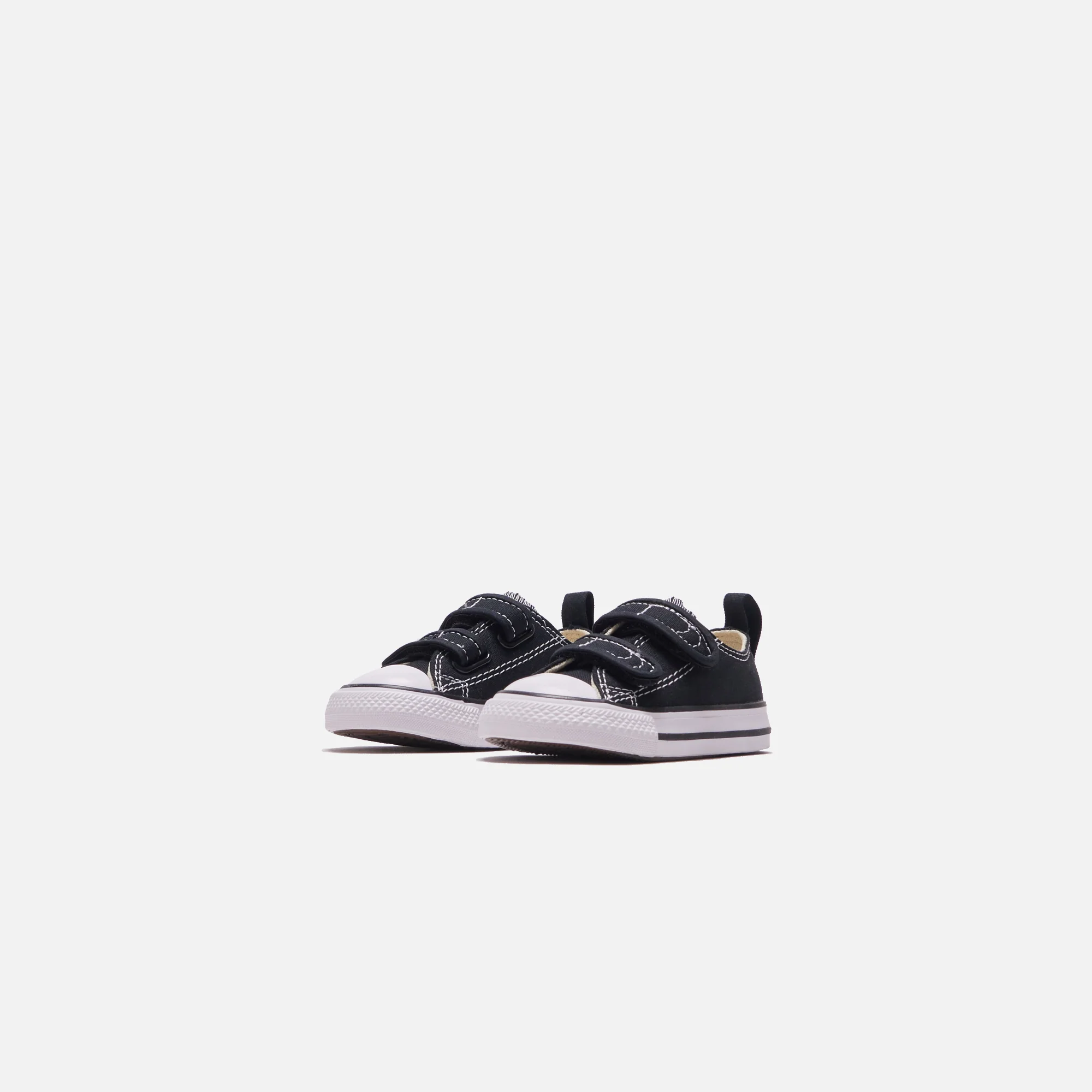 Converse Infant Chuck Taylor All Star 2V Canvas - Black - Image 2