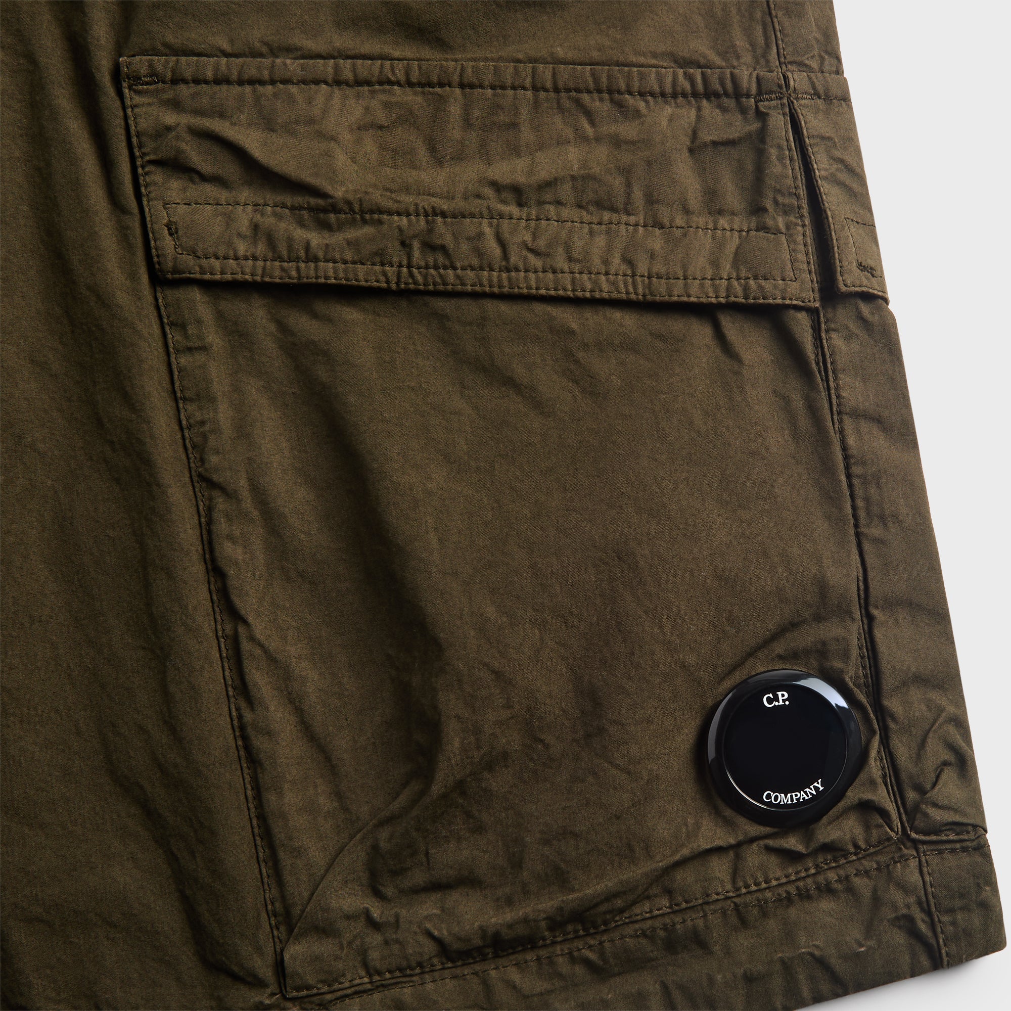 C.P. Company Micro-Reps Boxy Lens Short - Ivy Green - Image 3