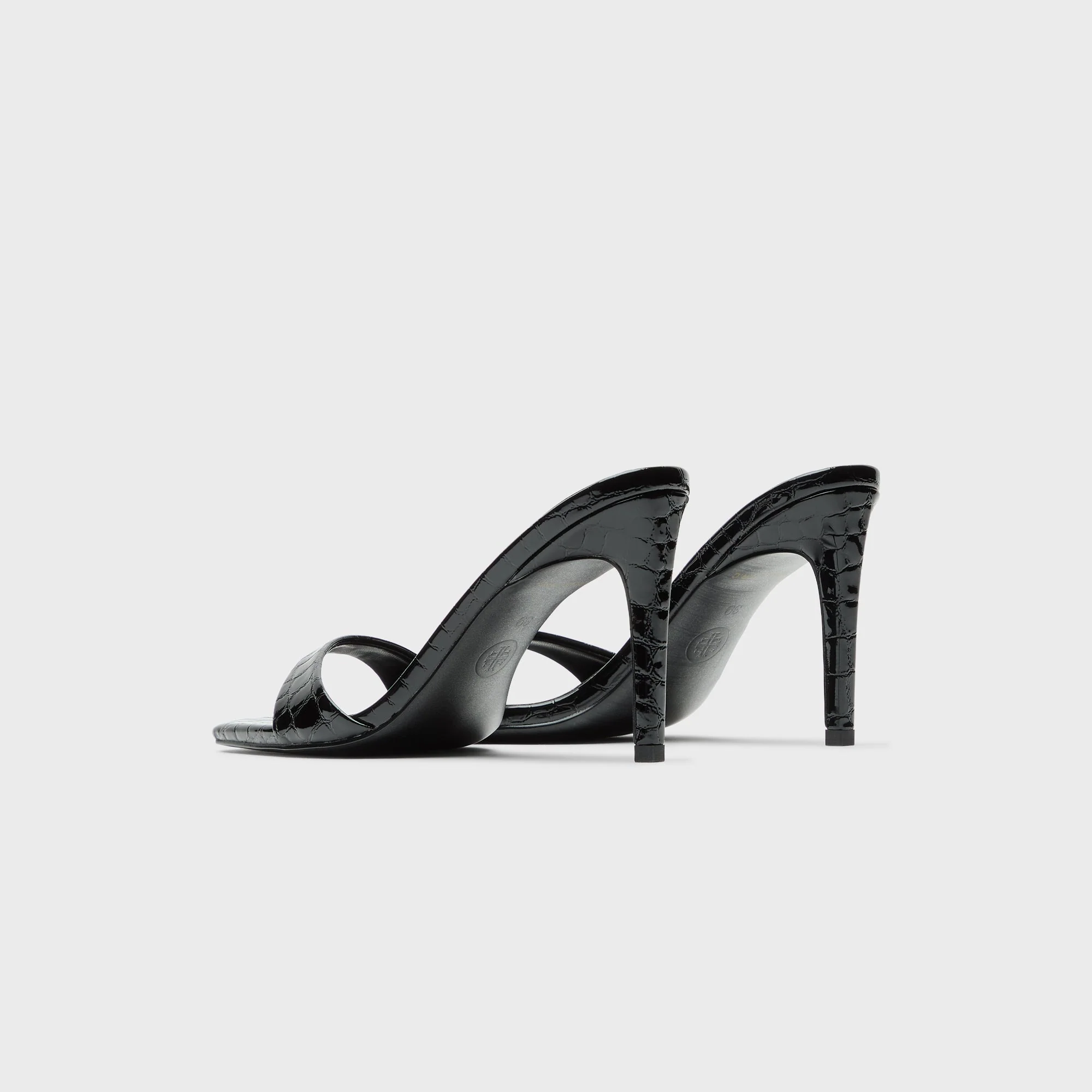 Femme LA Anine Slipper - Exotic Noir - Image 4