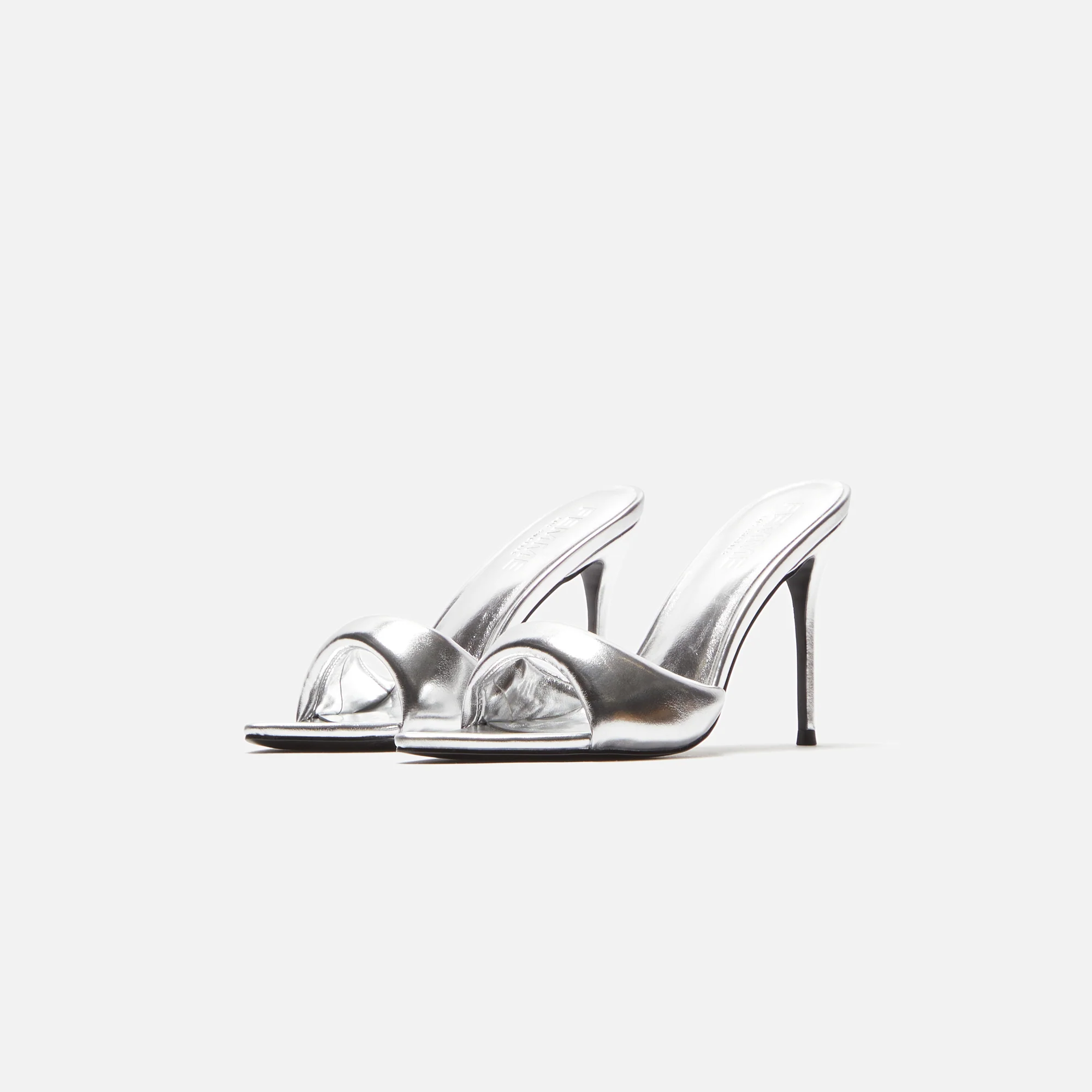 Femme LA Saint Slipper - Silver - Image 2