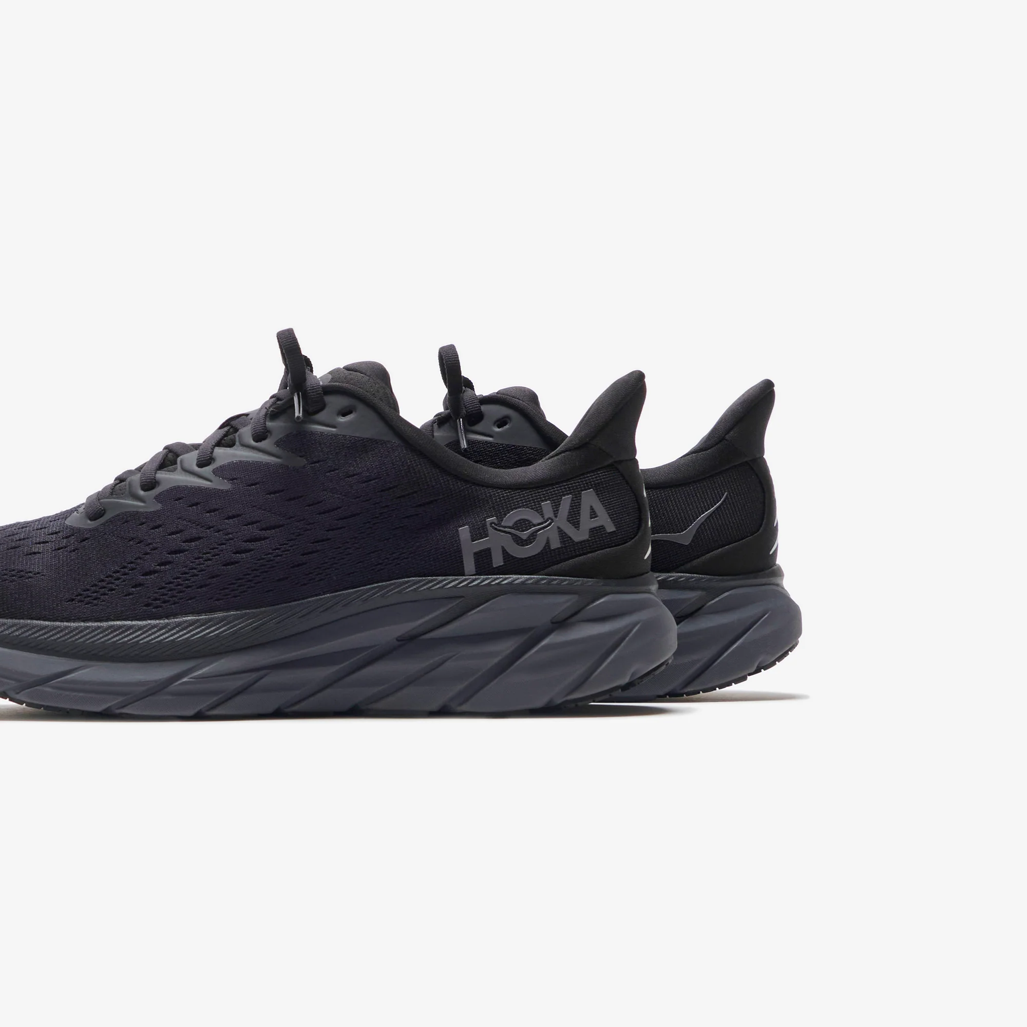 Hoka Clifton 8 - Black - Image 3