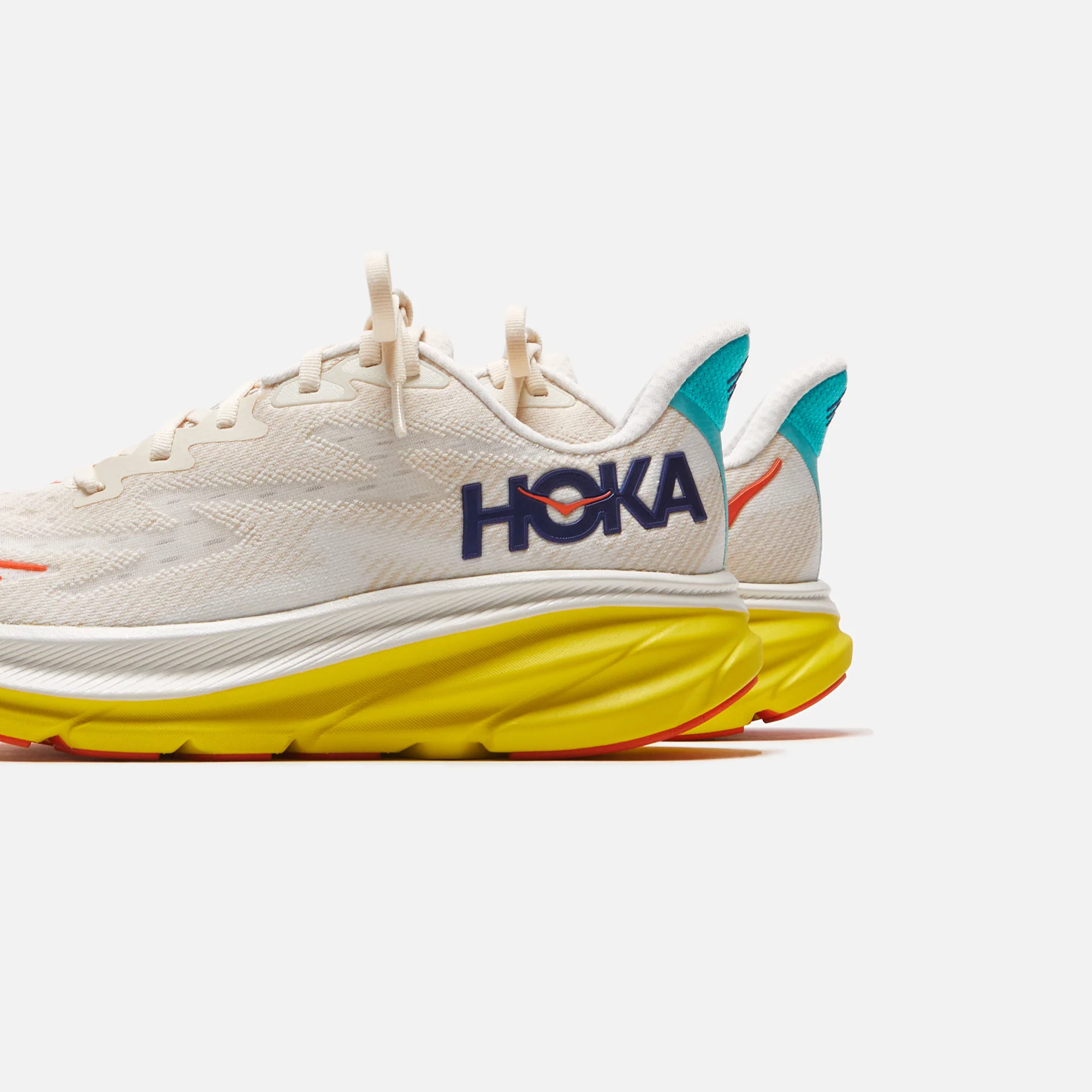 Hoka M Clifton 9 - Eggnog / Passion Fruit - Image 3