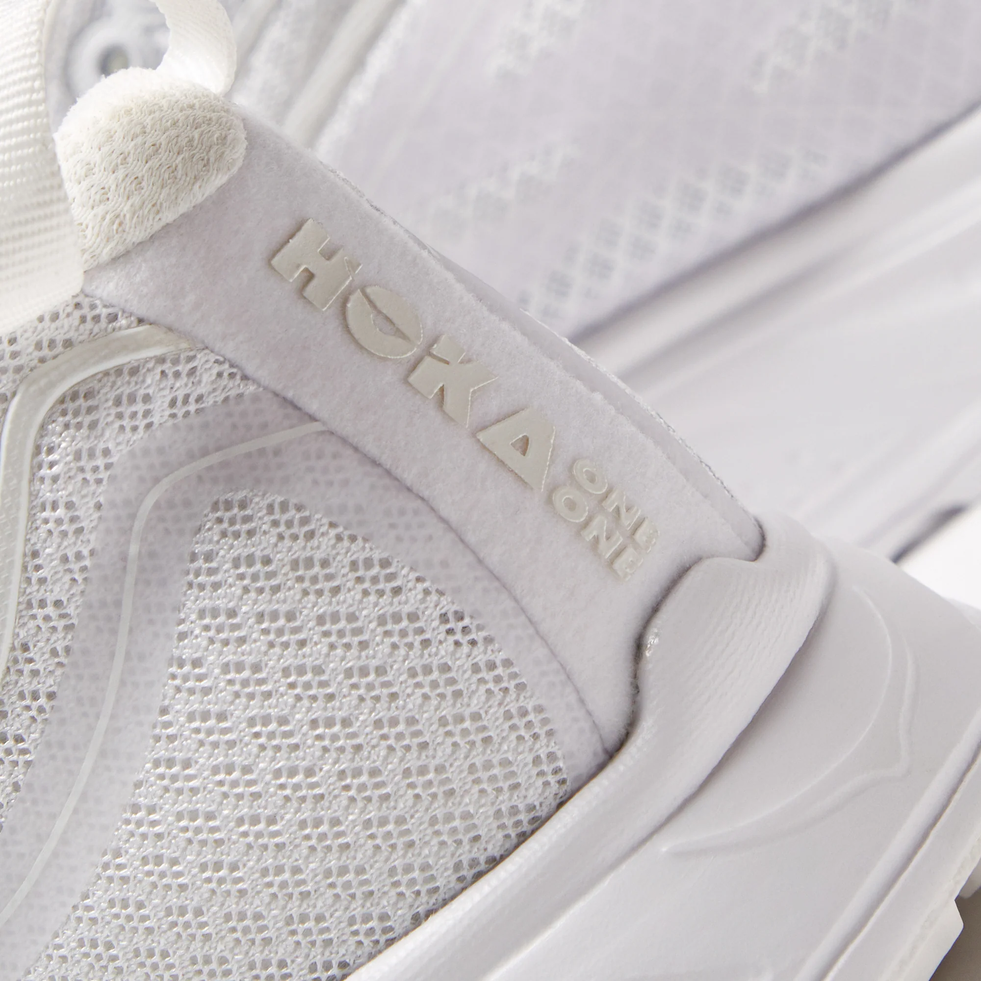 Hoka Huaka Origins - White / White - Image 10