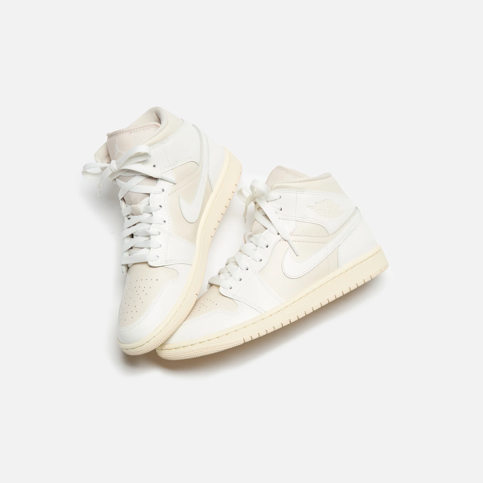 Jordan WMNS Air Jordan 1 Mid - Light Brown / Sail Muslin - Image 4