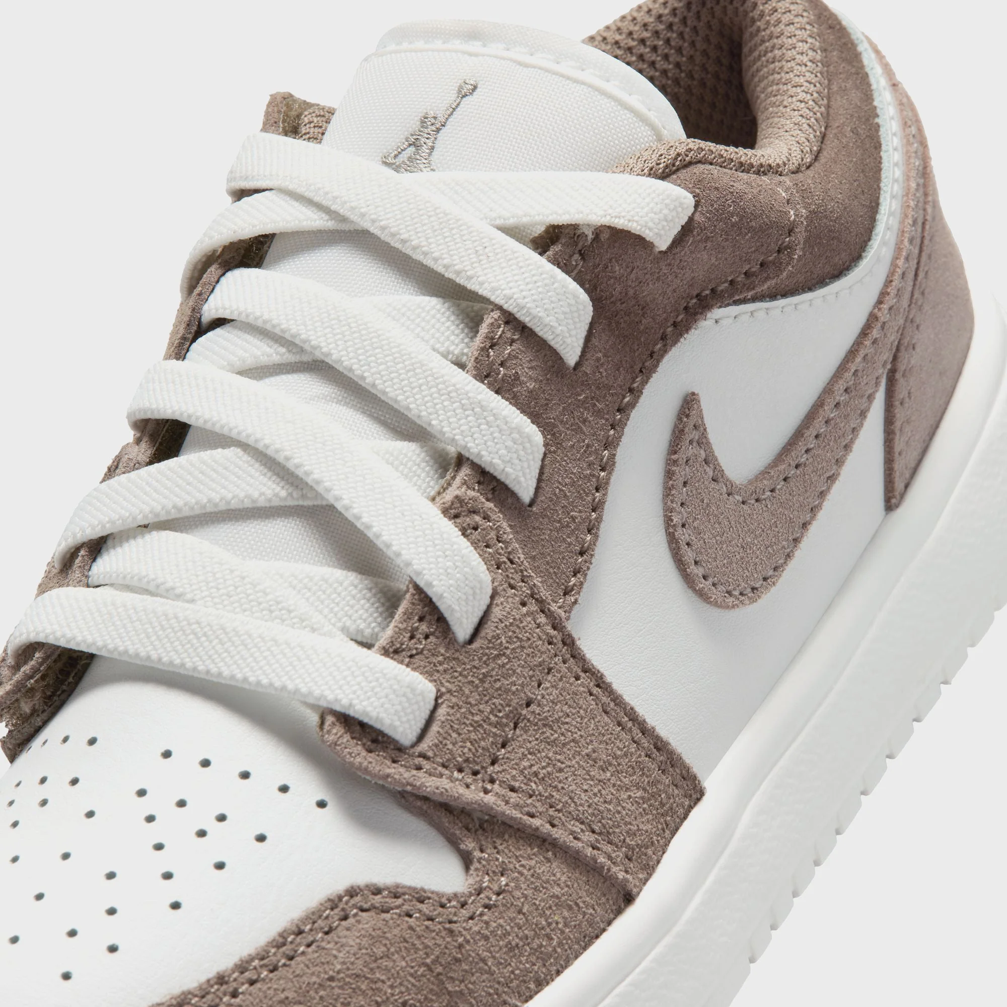 Jordan PS Air Jordan 1 Low Alt - Olive Grey / Enigma Stone / Summit White / Pale Ivory - Image 7