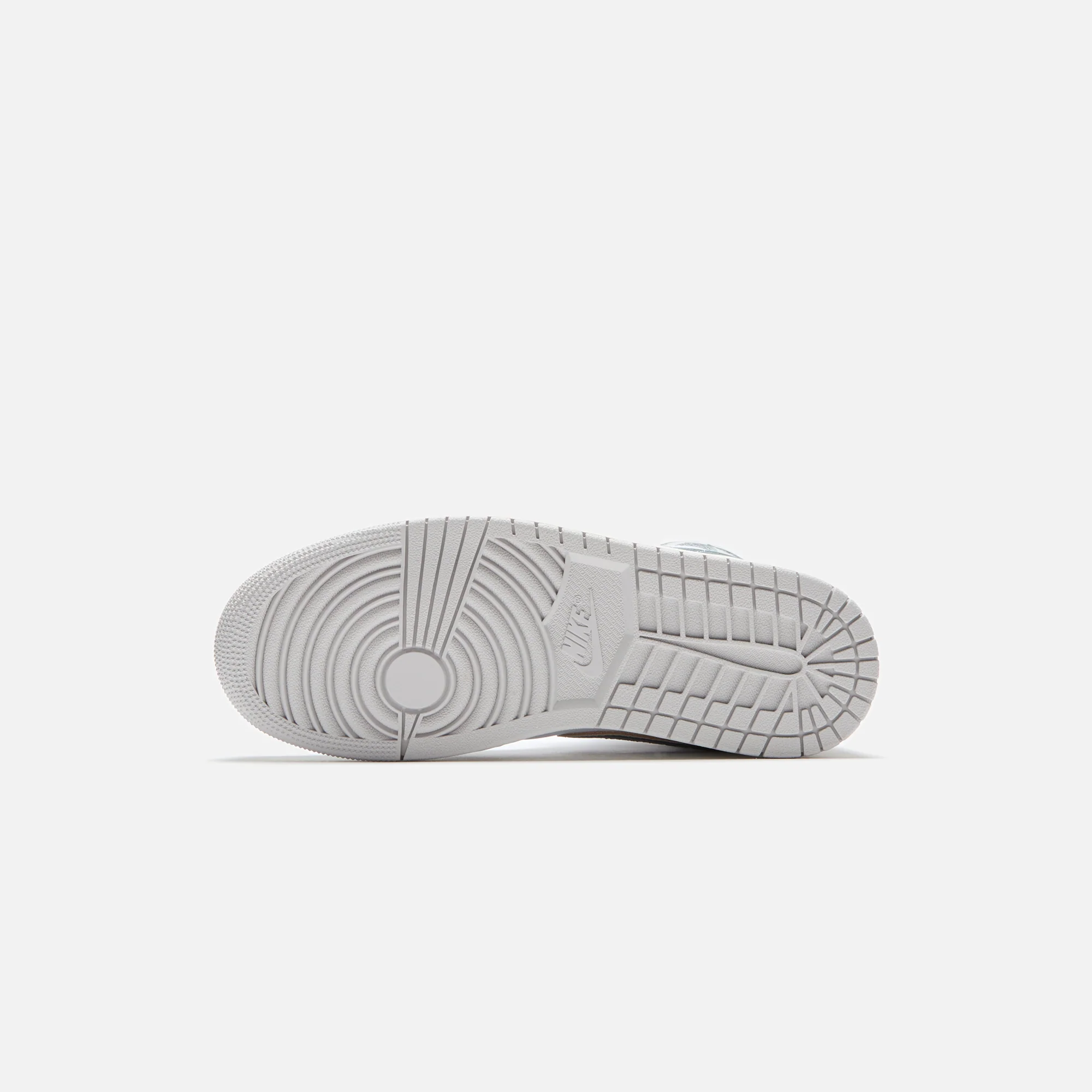 Jordan Air Jordan 1 Mid SE - White / Oxidized Green / Sail / Neutral Grey - Image 5