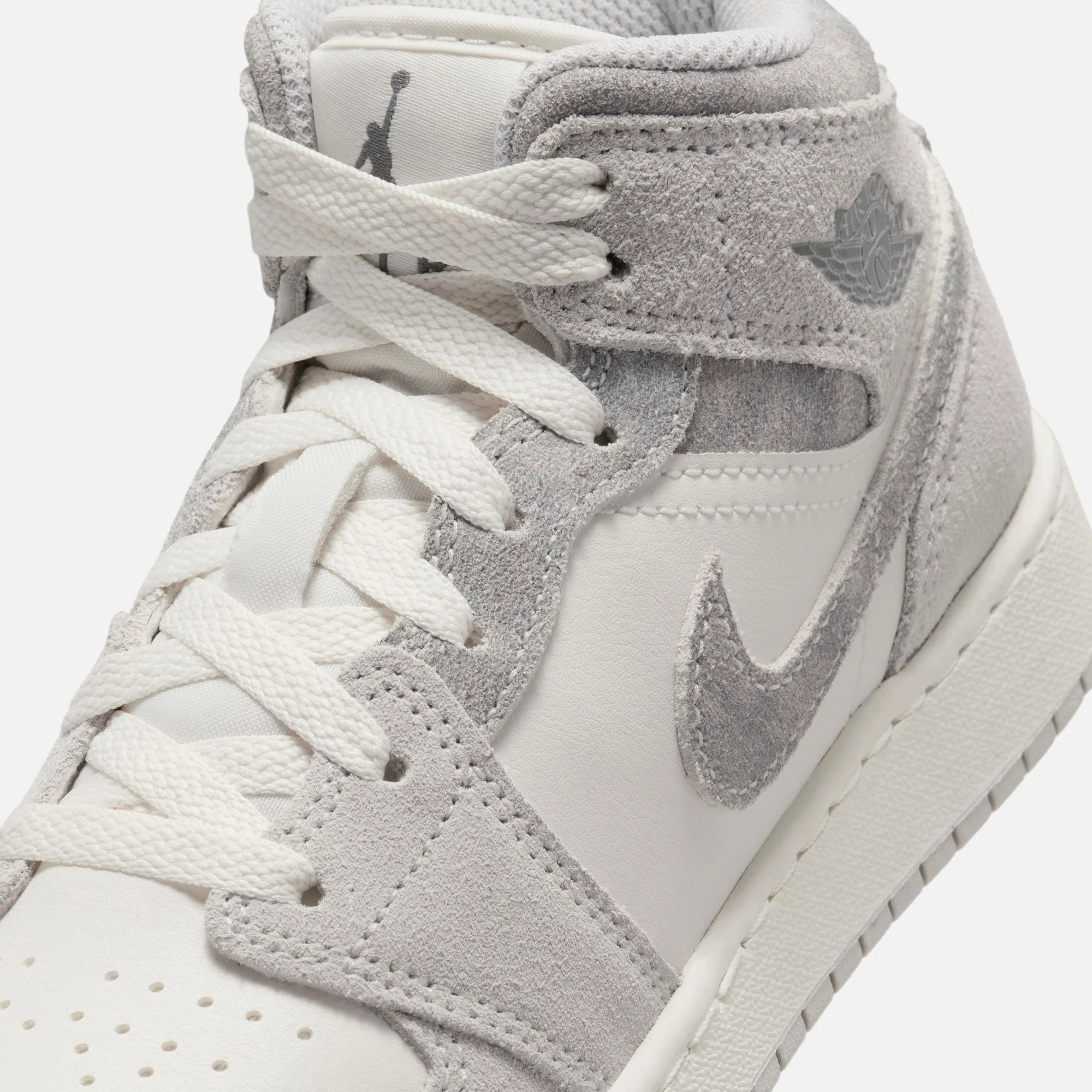 Jordan GS Air Jordan 1 Mid SE - White / Sail / Neutral Grey / Oxidized Green - Image 7