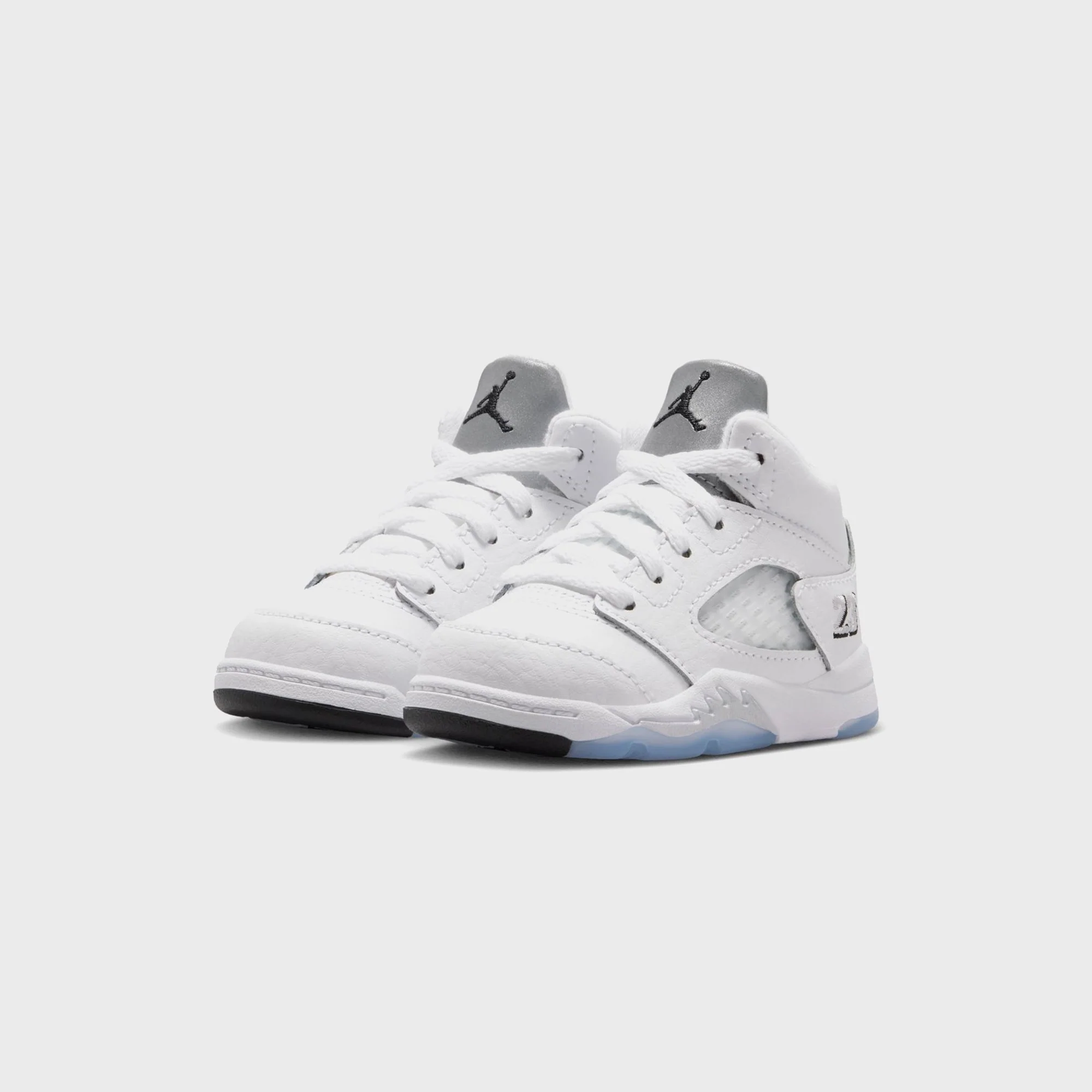 Jordan TD Jordan 5 Retro OG - White / Metallic Silver / Black - Image 2