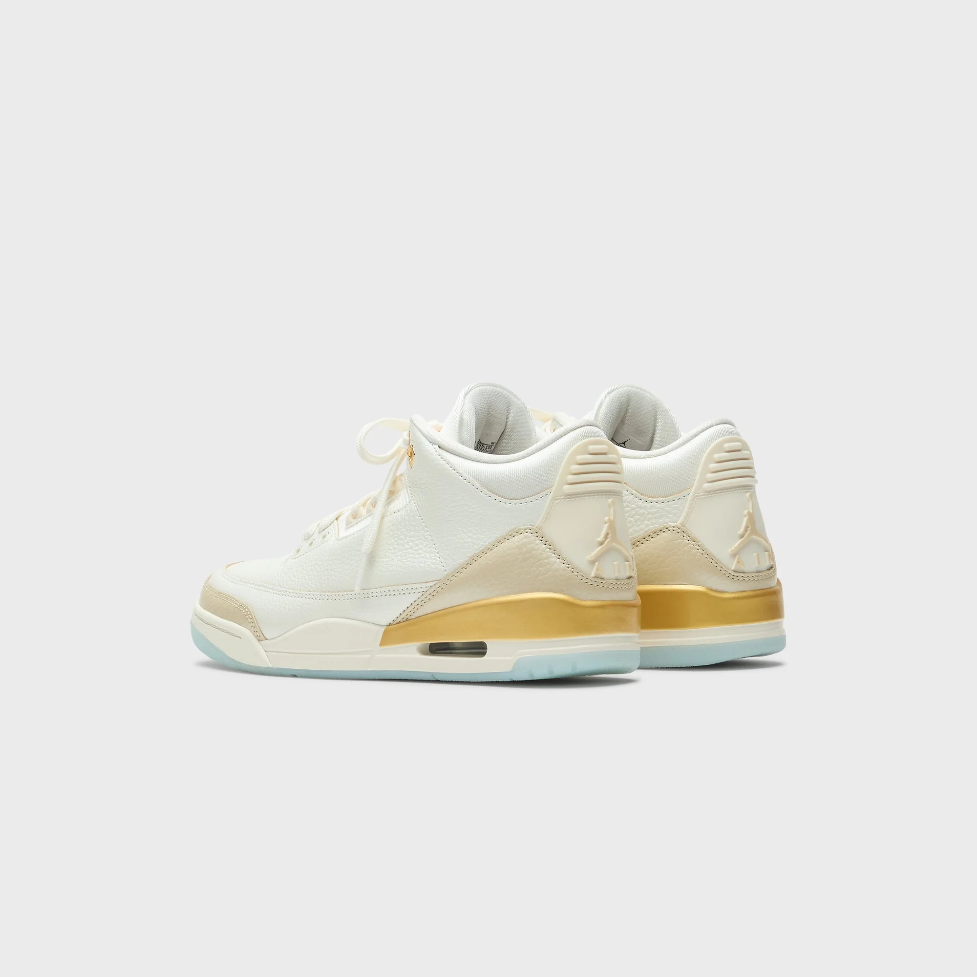 Jordan WMNS Air Jordan 3 Retro - Champion Sail / Team Gold / Pale Ivory / Metallic Gold / Ice - Image 12