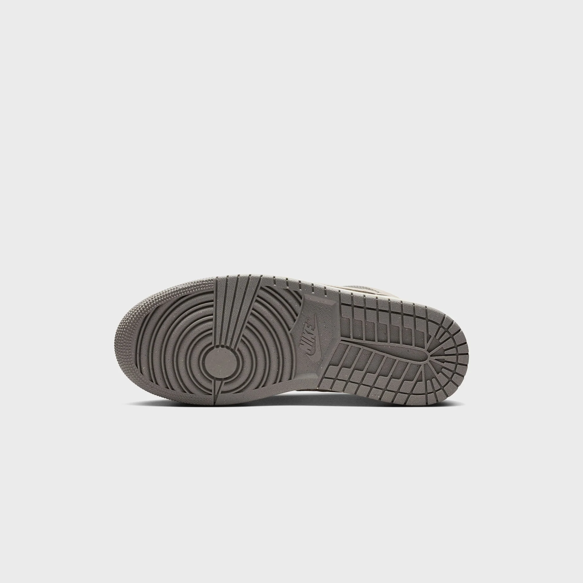 Jordan WMNS Air Jordan 1 Low SE - Enigma Stone / Pale Ivory / Hemp / Oatmeal - Image 9