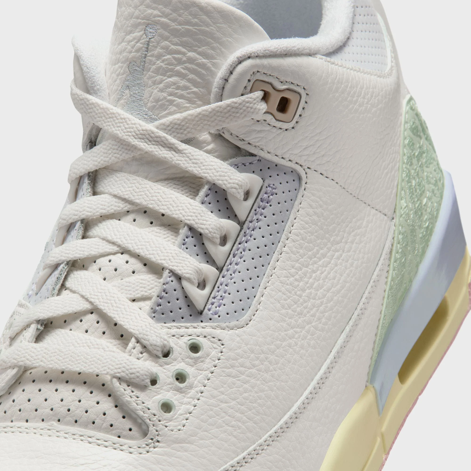 Jordan Air Jordan 3 Retro - Sail / Jade Aura - Image 6