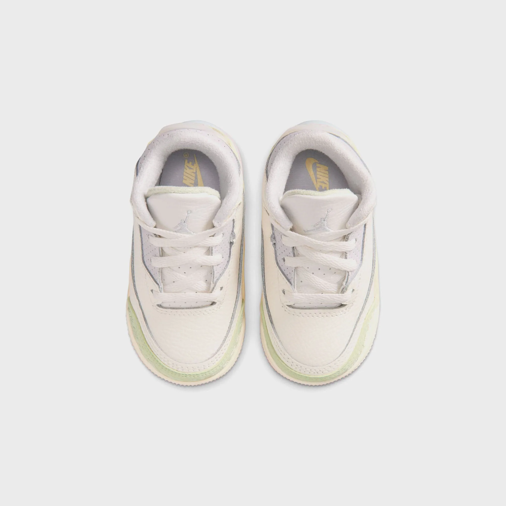 Jordan TD Air Jordan 3 Retro - Sail / Jade Aura - Image 3