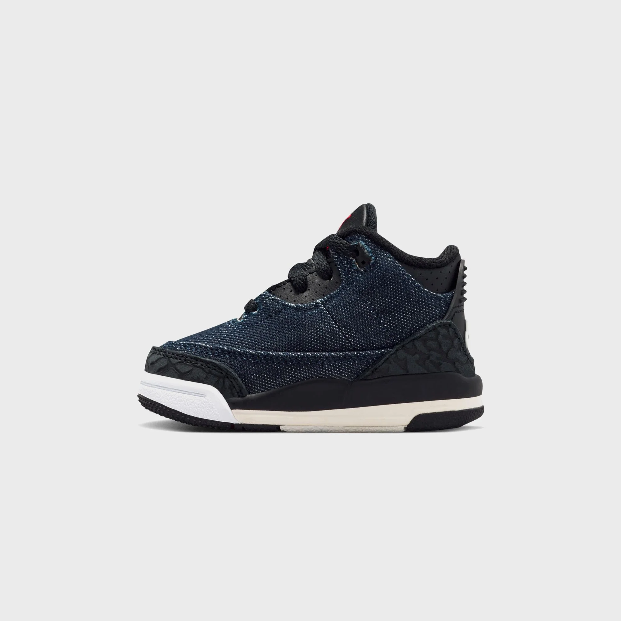 Jordan x Levi's TD Air Jordan 3 Retro - Indigo / Gym Red - Image 4