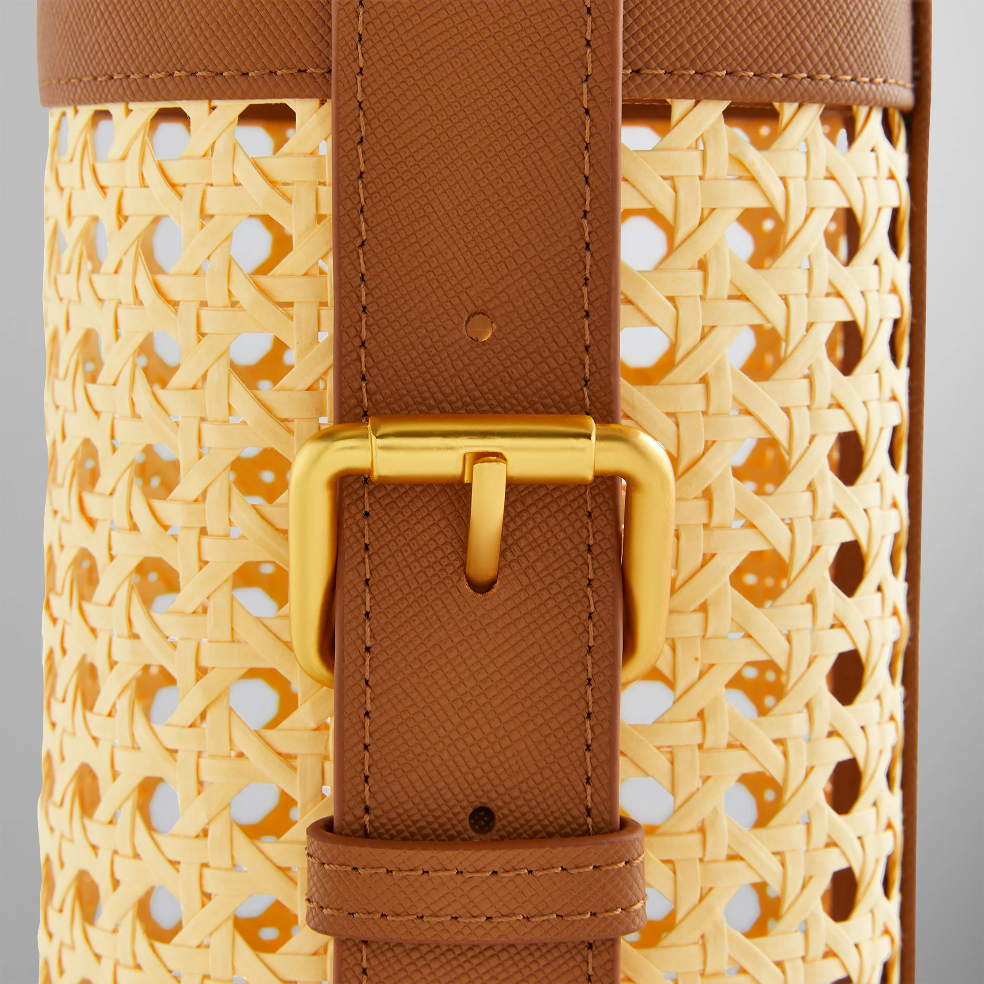 Kith Raffia Wine Holder - Arch - Image 4