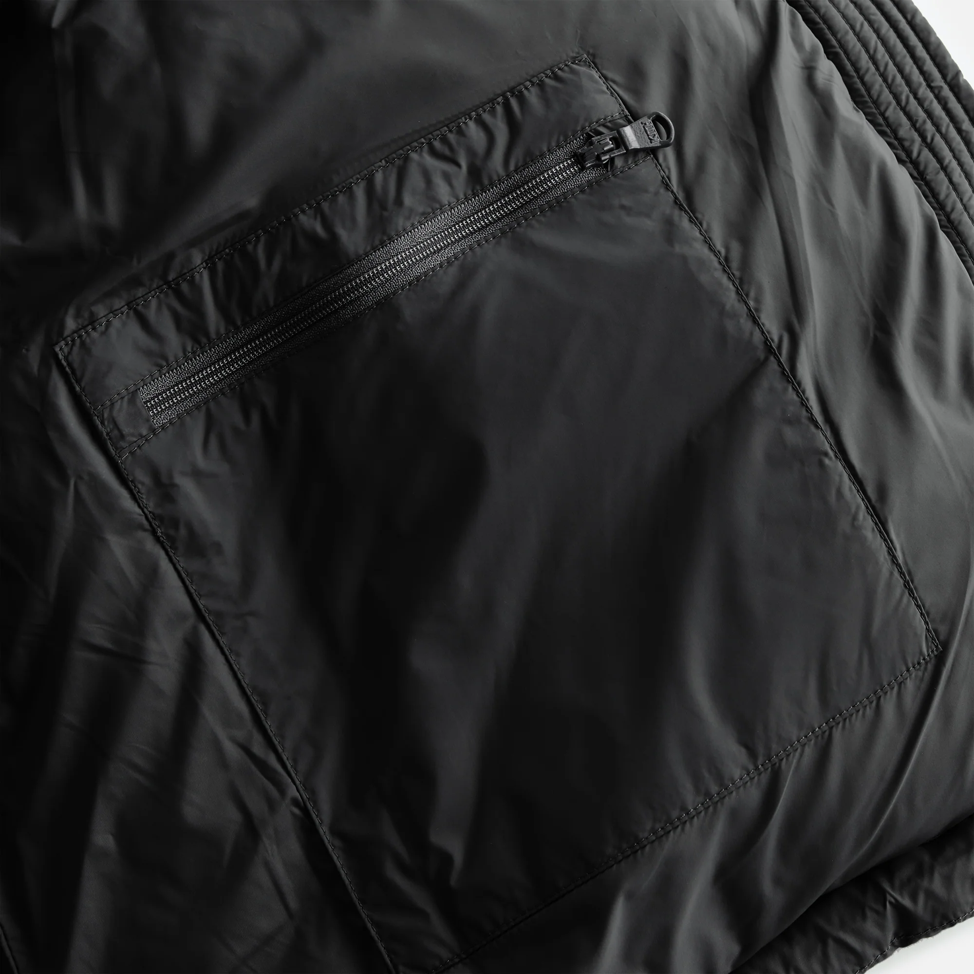 Kith Women Corey Hooded Nylon Puffer - Black - Image 9