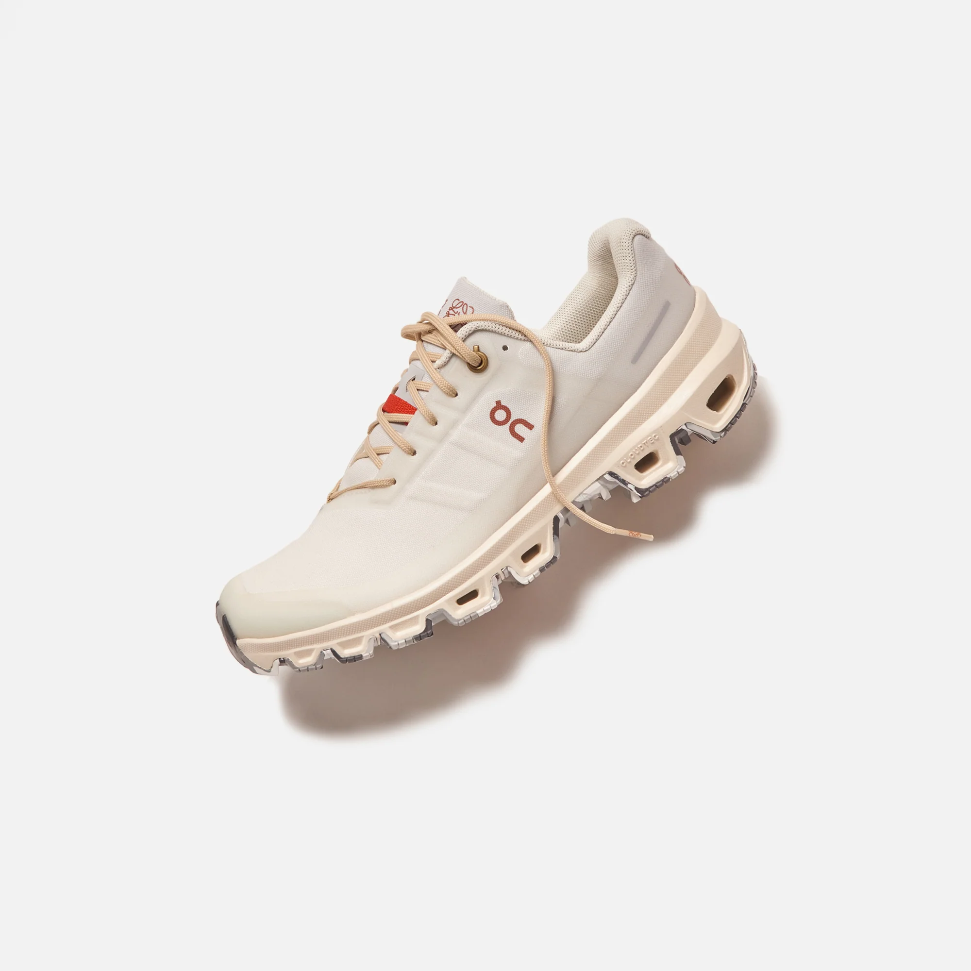 On Running x Loewe WMNS Cloudventure - Gradient Grey - Image 4