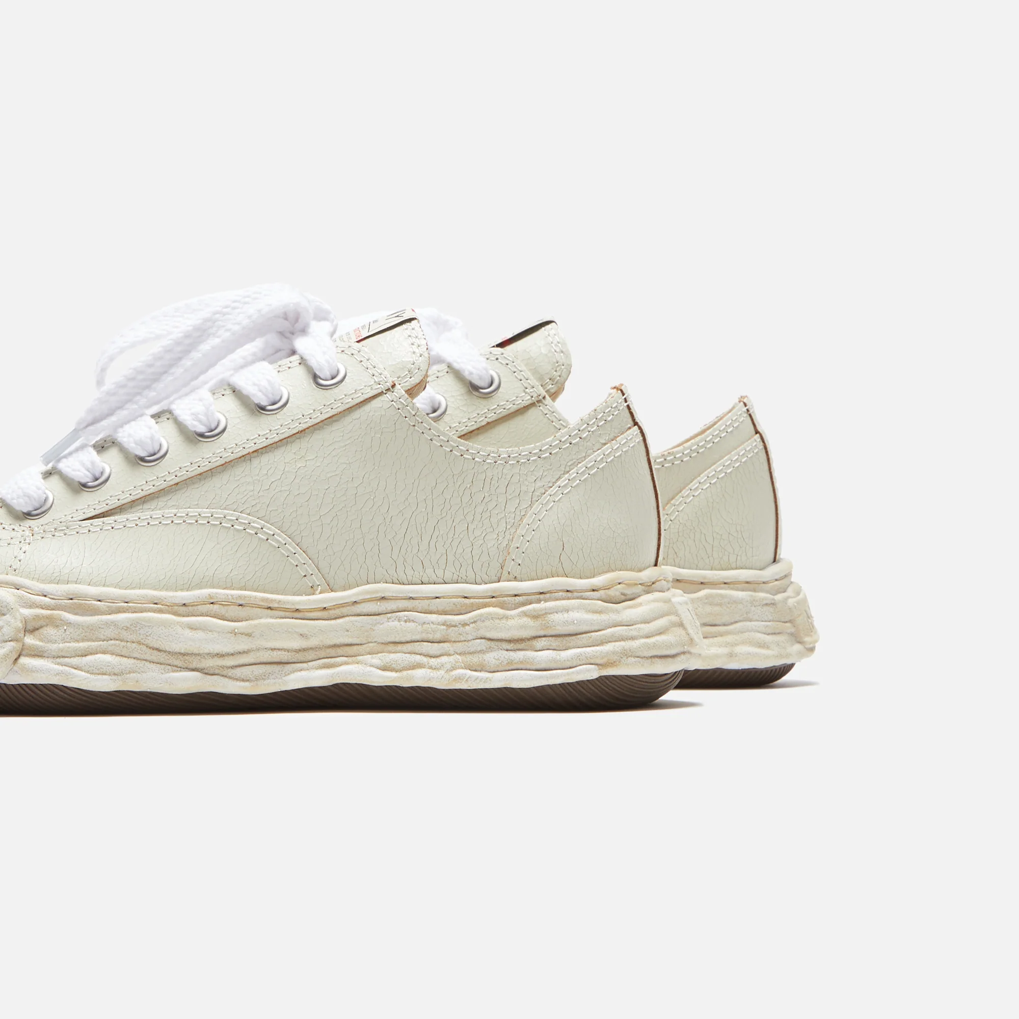 Mihara Yasuhiro Peterson Low 23 Cracking Leather - White - Image 3