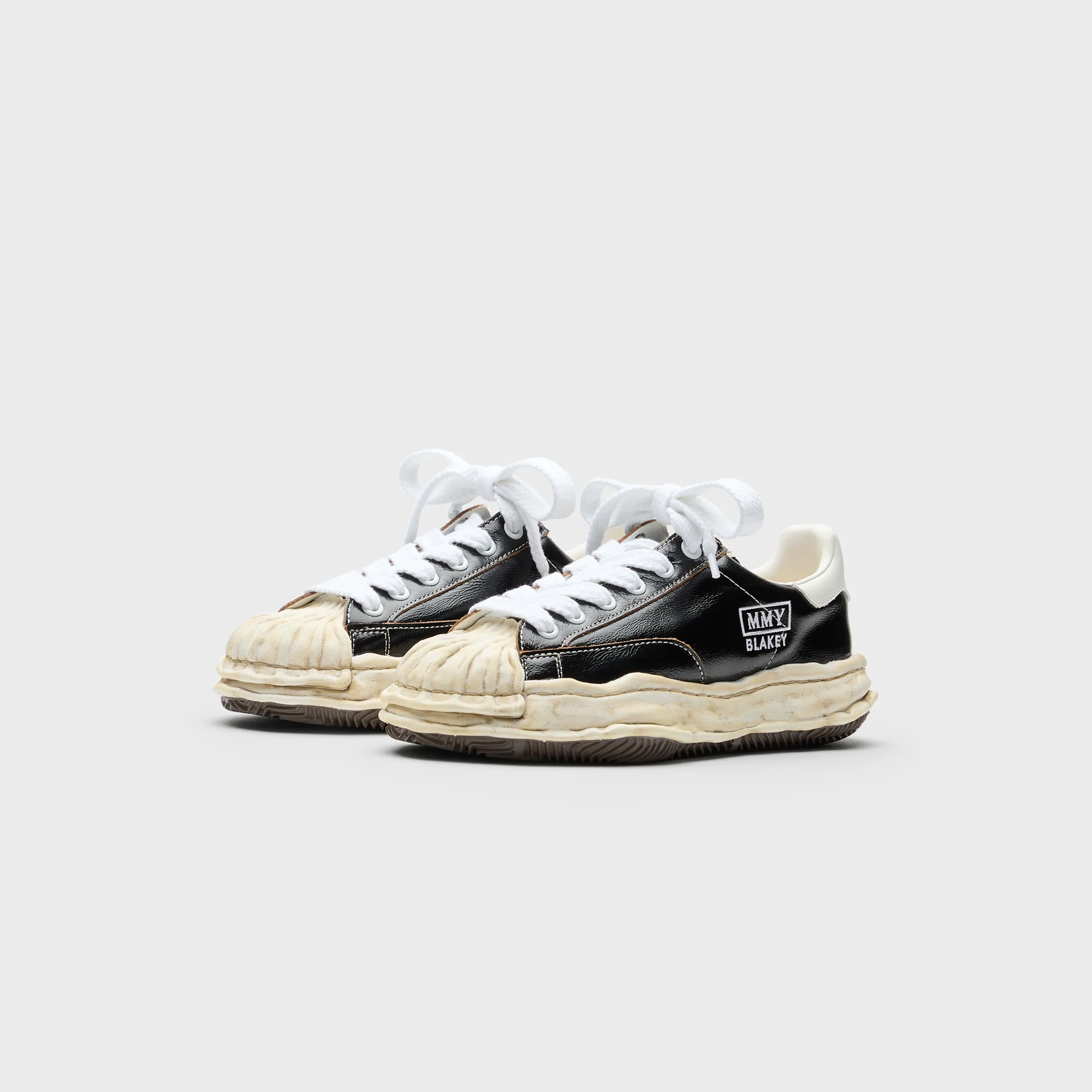 Mihara Yasuhiro Blakey Original Sole Wrinkled Leather Low Top Sneaker - Black - Image 2