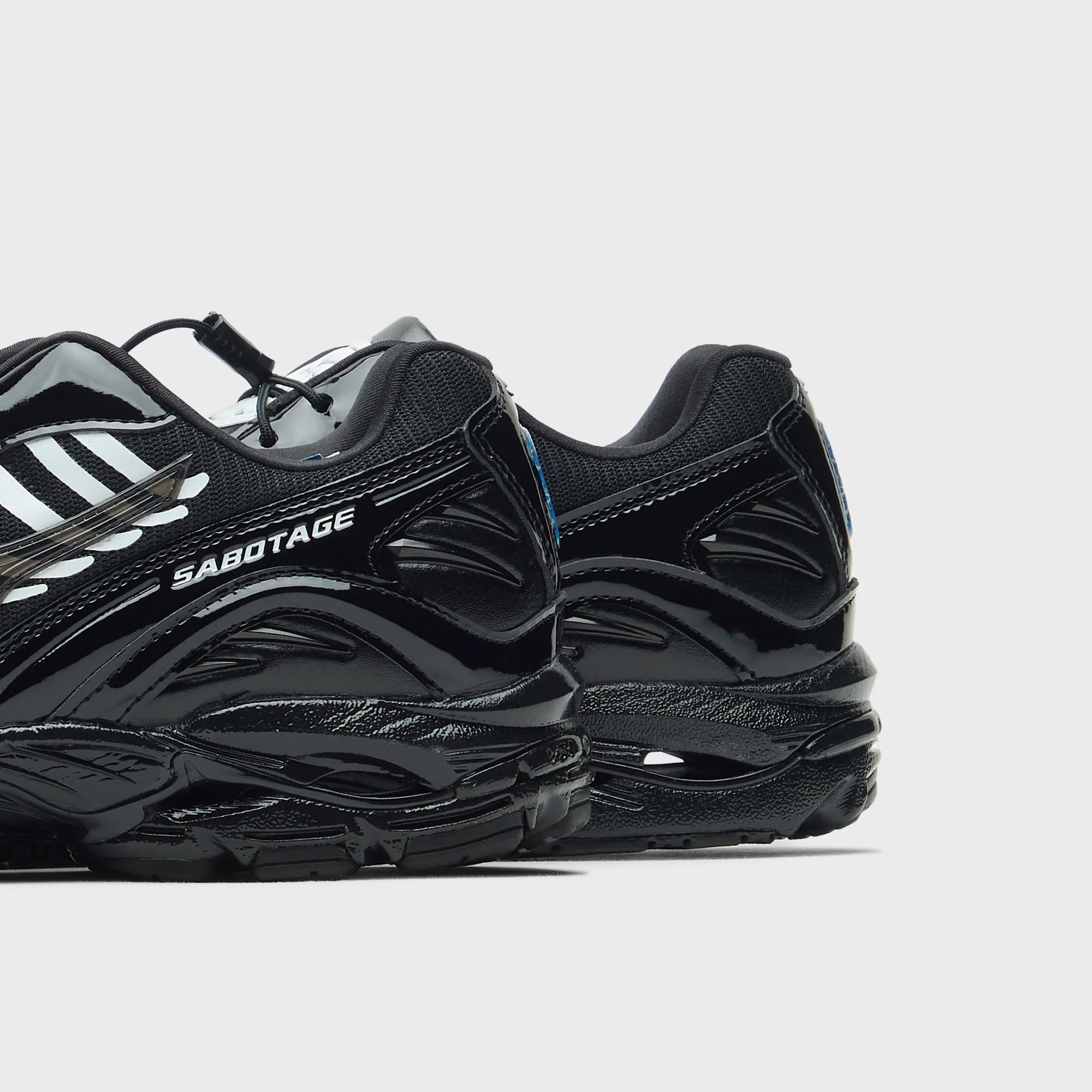 Mizuno Wave Rider 10 Sabotage - Black / Harbor Mist - Image 7