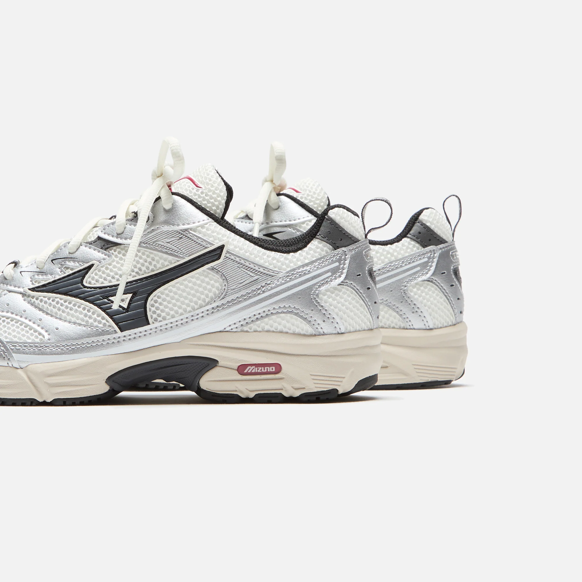 Mizuno MXR - White / Black / Silver - Image 3
