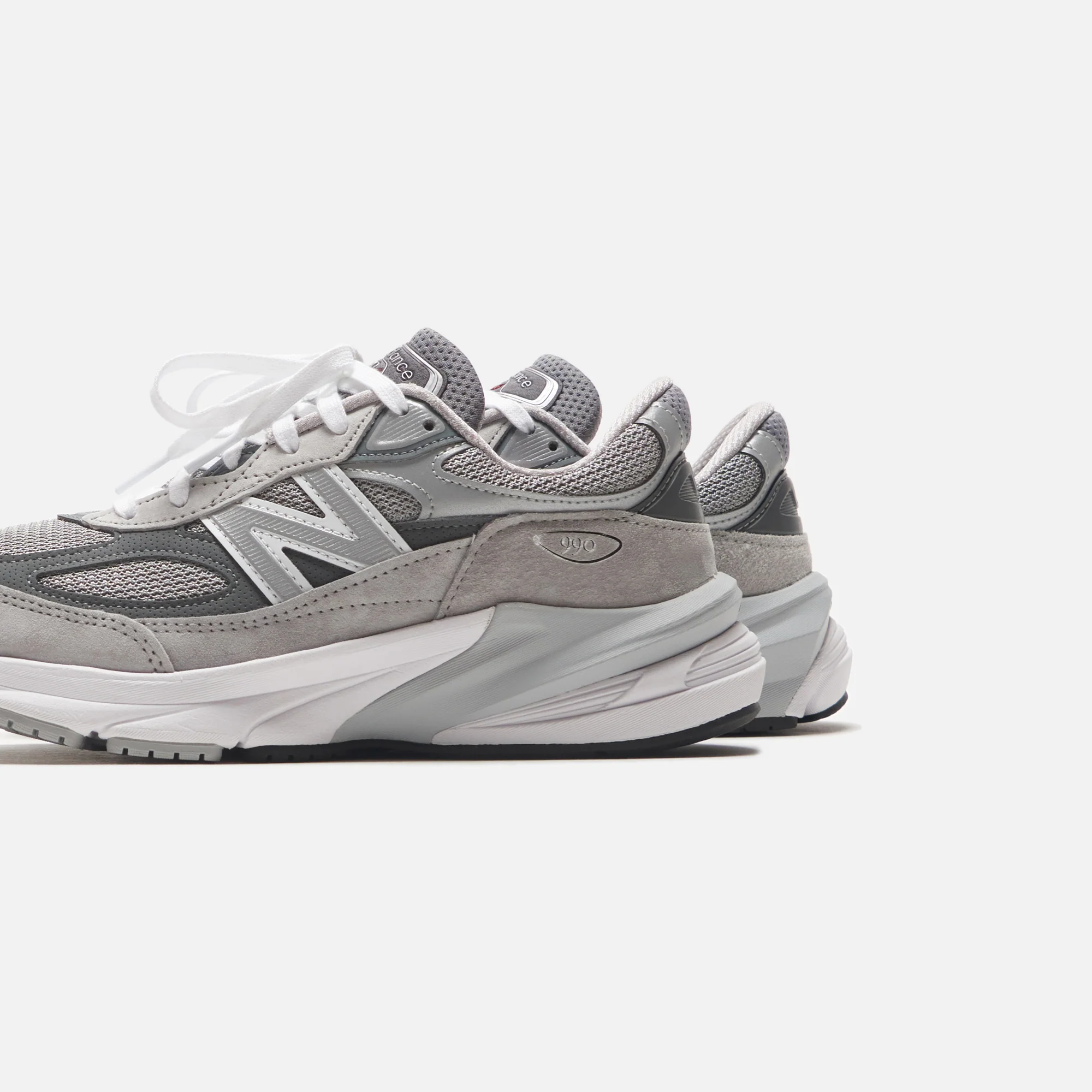 New Balance 990V6 - Grey - Image 3