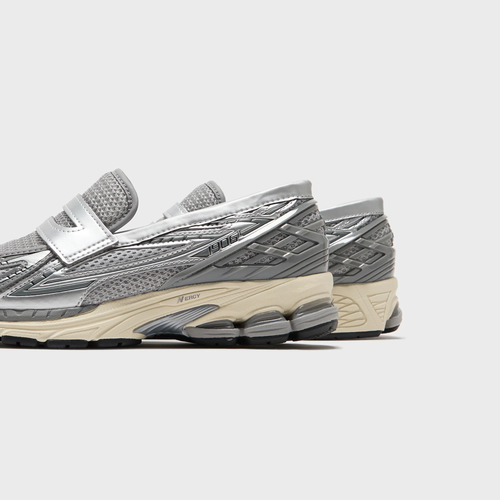 New Balance 1906 Loafer - Silver / Grey / Turtledove - Image 3