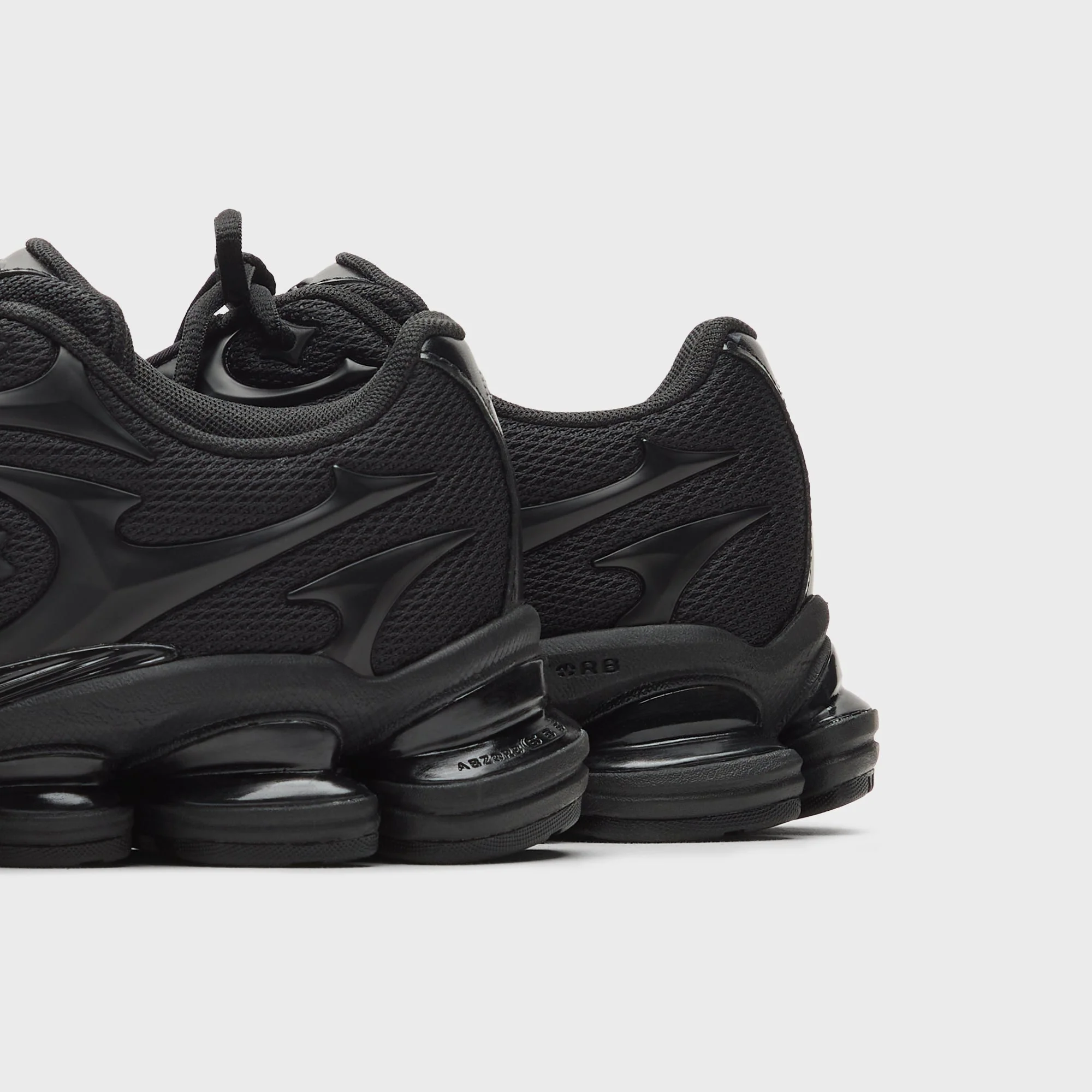New Balance Abzorb 2000 - Black Metallic - Image 3