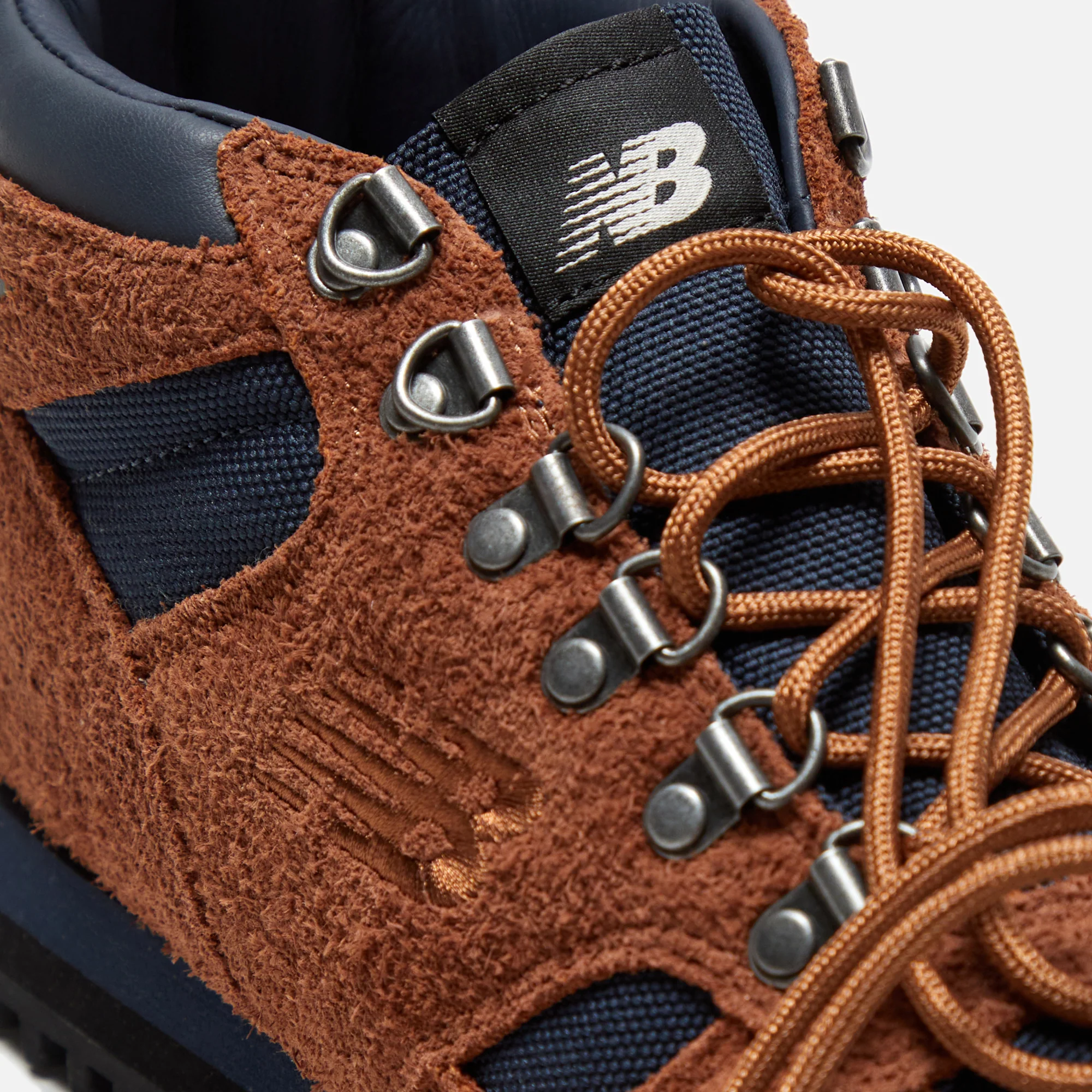 New Balance Rainer True - Brown - Image 12