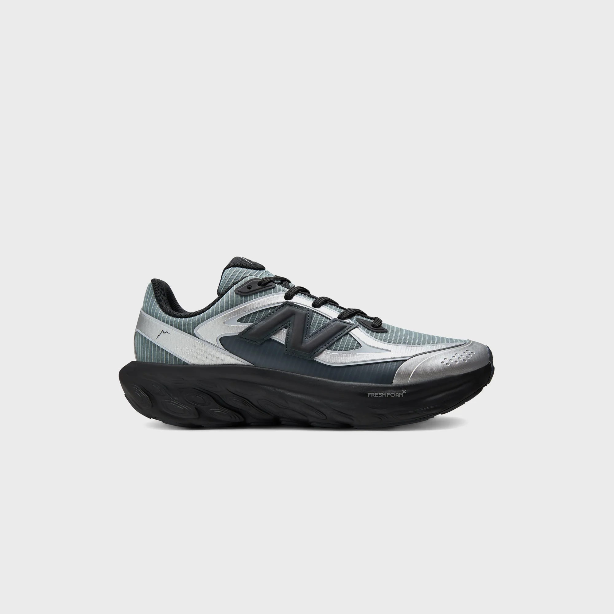 New Balance x CAYL TRN - Slate Grey / Silver Metallic / Black