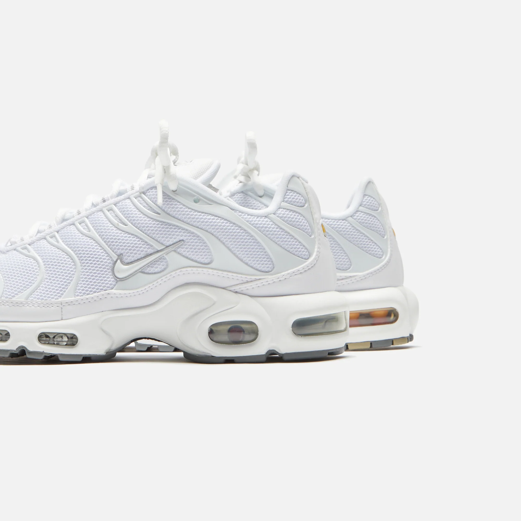 Nike Air Max Plus - White / White / Black / Cool Grey - Image 3