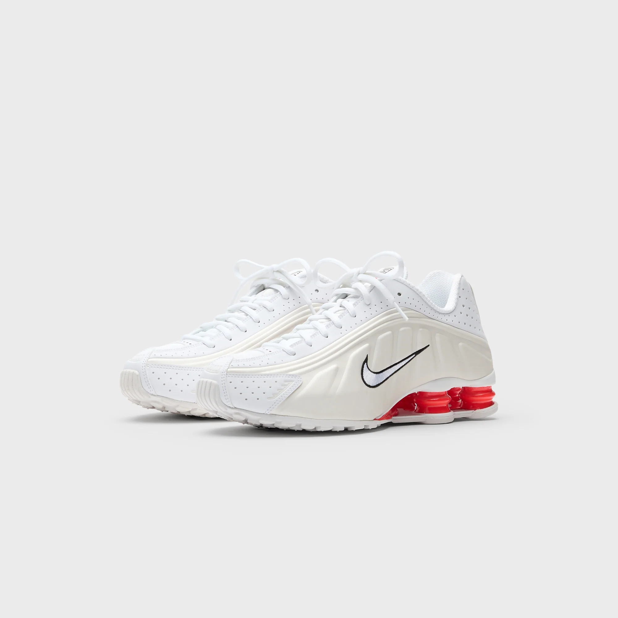 Nike WMNS Shox R4 - White / Phantom / Picante Red - Image 2