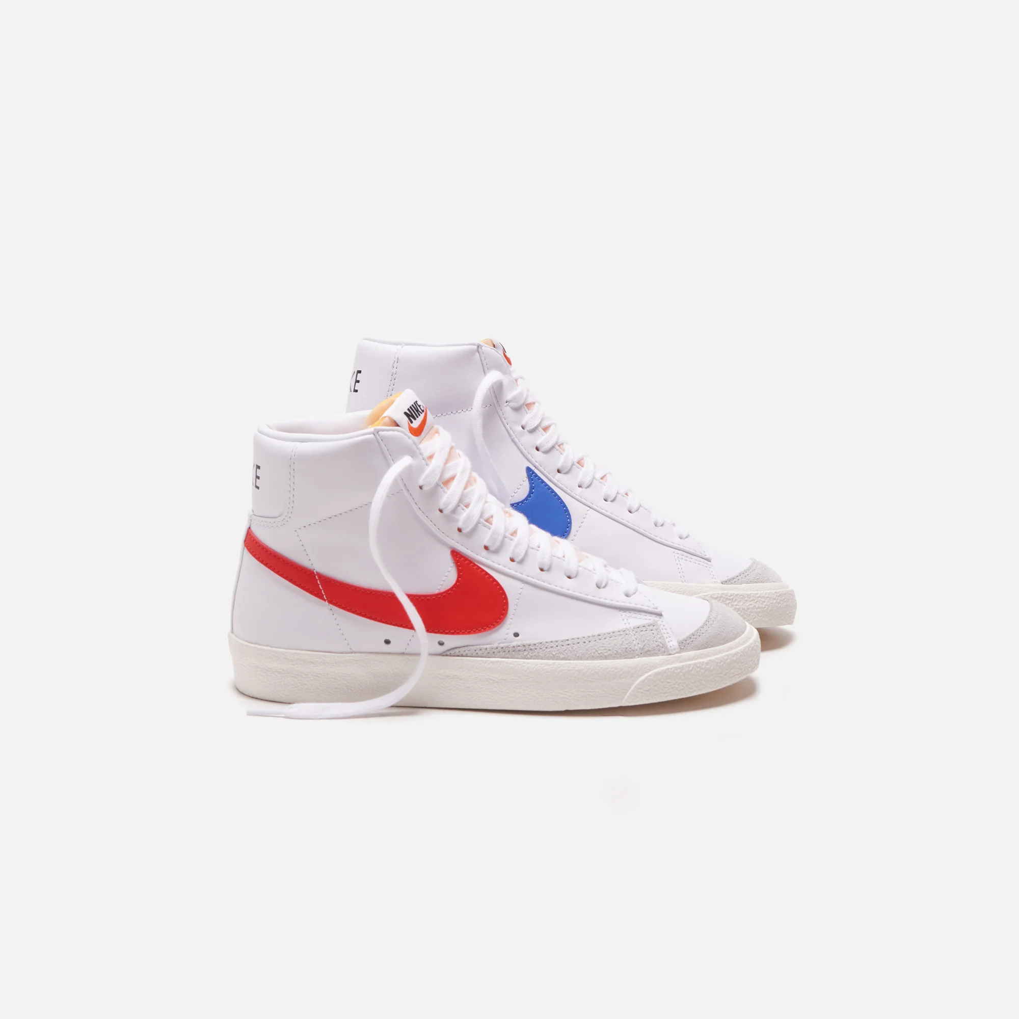 Nike Blazer Mid `77 - White / Medium Blue / Sail / Habanero Red - Image 5