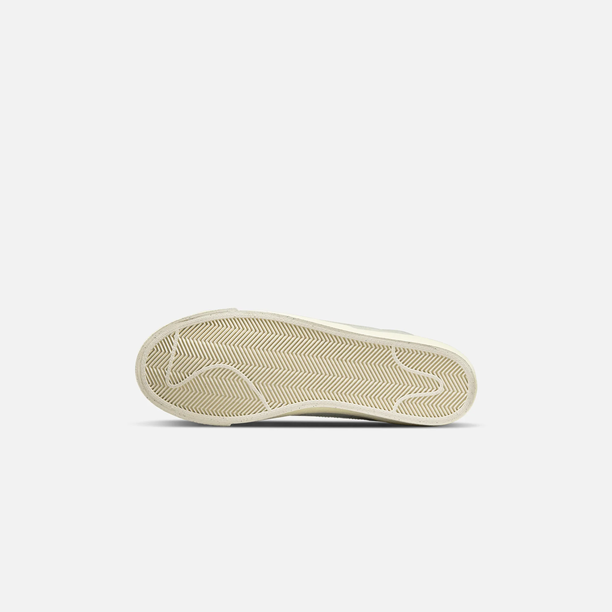 Nike Blazer Mid `77 Premium - Vintage Light Bone / Medium Grey / Alpha Orange / Coconut Milk - Image 5