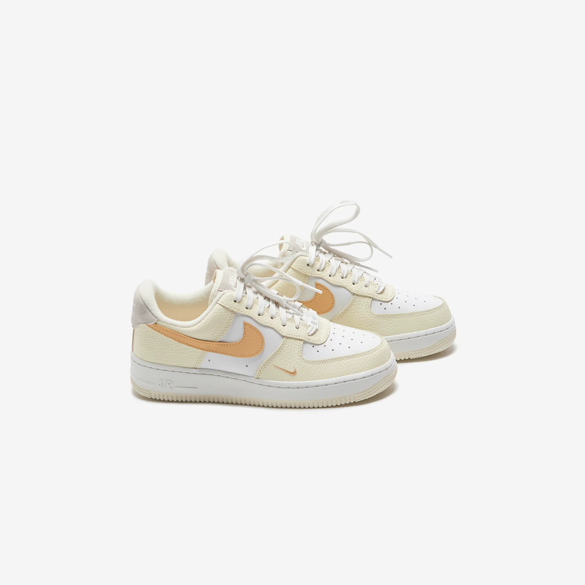 Nike Wmns Air Force 1 Low `07 - Coconut Milk / Sesame / Light Bone - Image 4