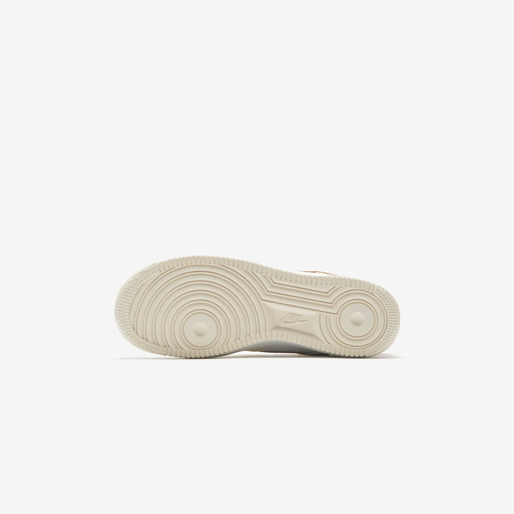 Nike Wmns Air Force 1 Low `07 - Coconut Milk / Sesame / Light Bone - Image 5