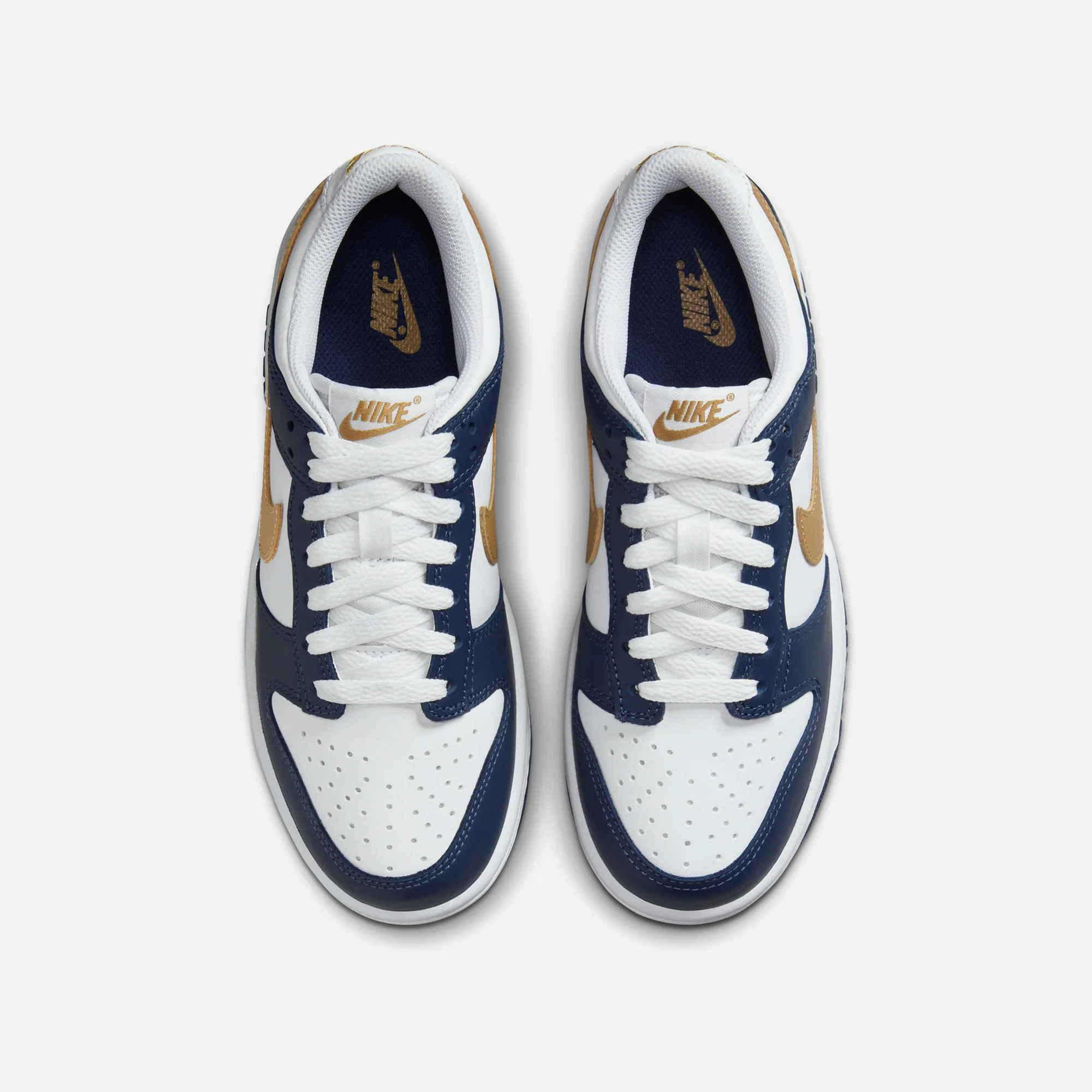 Nike GS Dunk Low - White / Wheat / Midnight Navy - Image 5