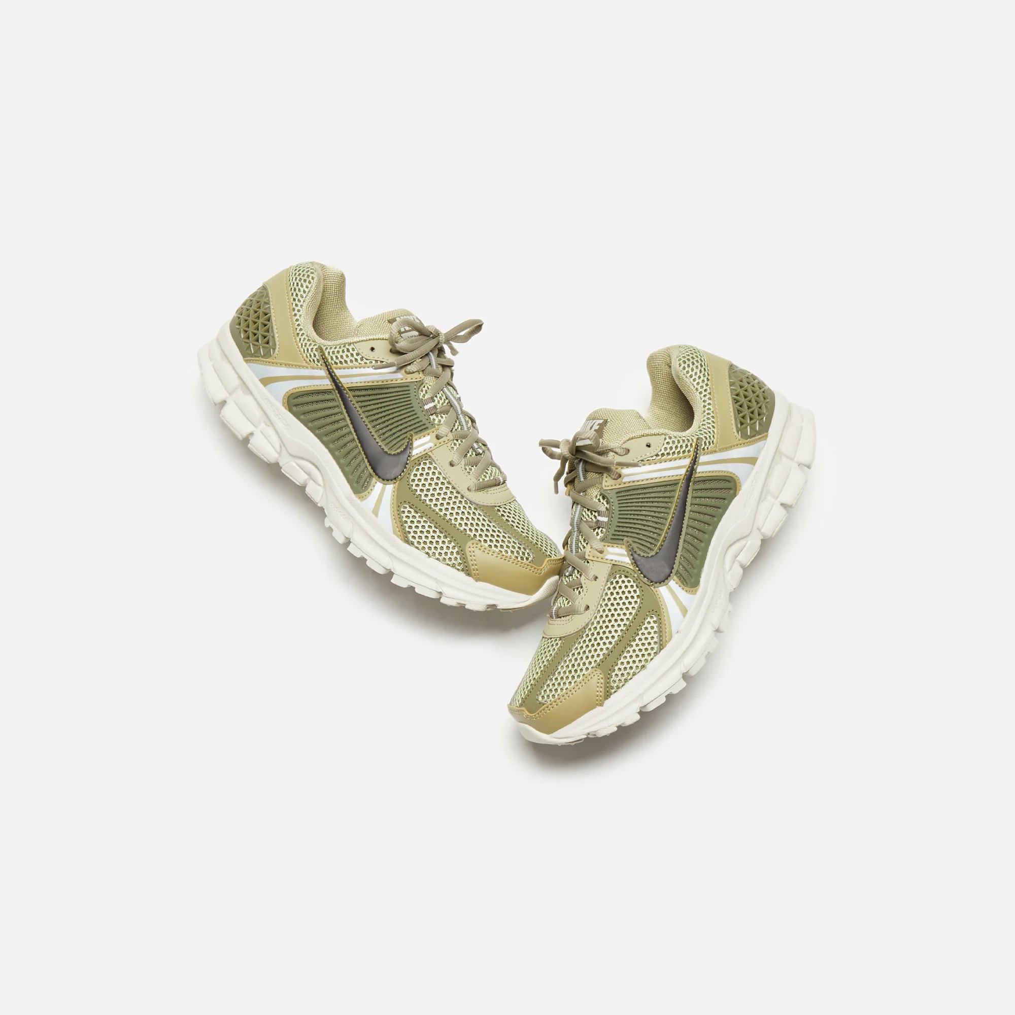 Nike Zoom Vomero 5 - Neutral Olive / Black Light - Image 4