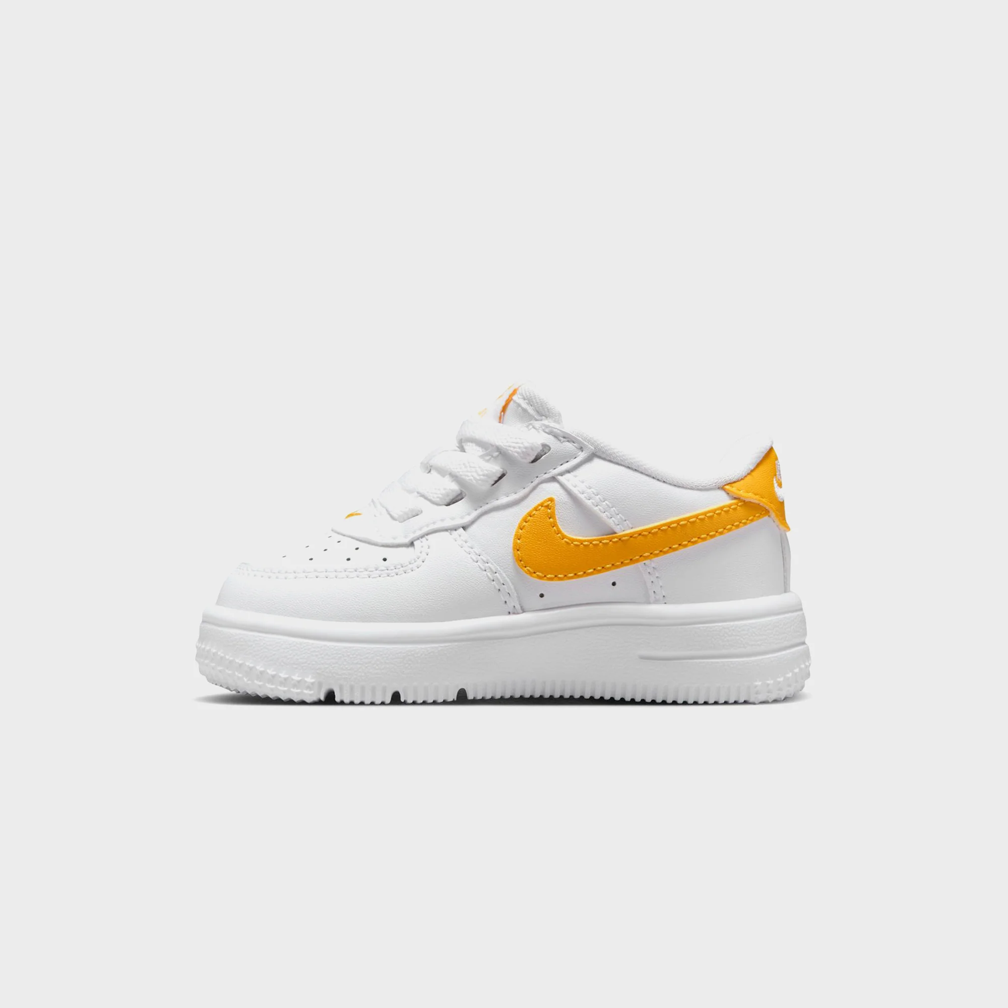 Nike TD Air Force 1 Low Easyon - White / University Gold / White - Image 3