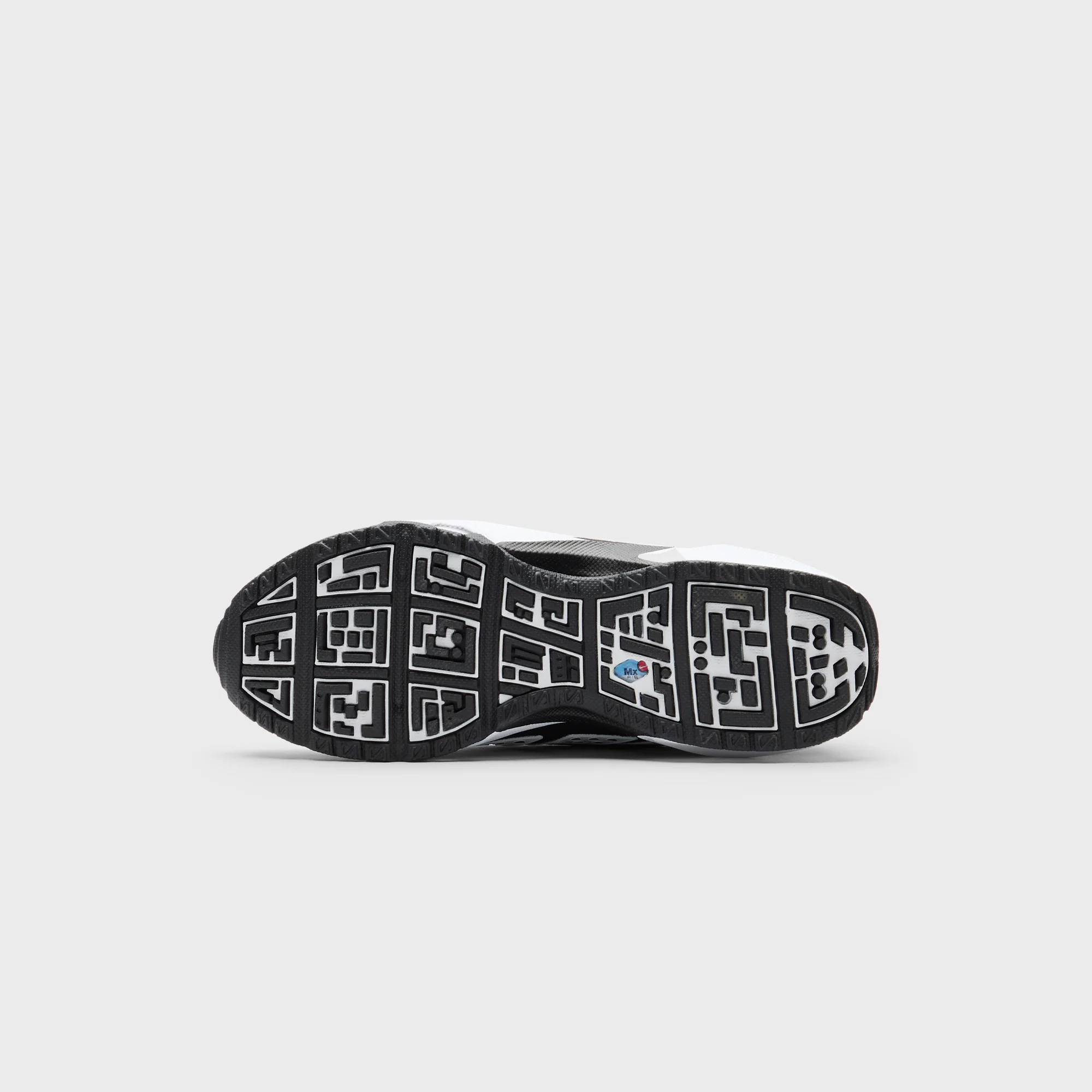 Nike WMNS Air Max SNDR - White / Black - Image 5