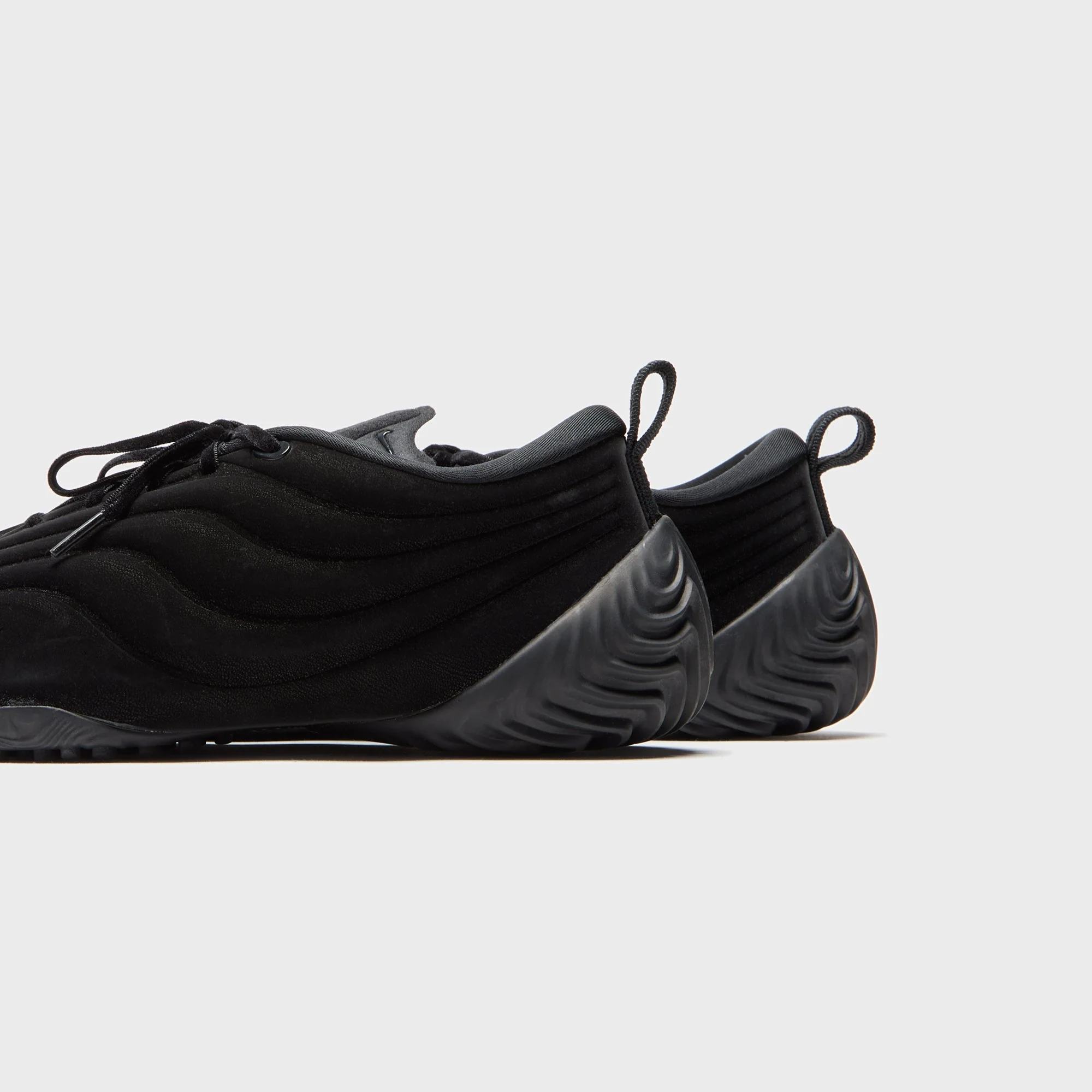 Nike WMNS Astra Ultra - Black - Image 3
