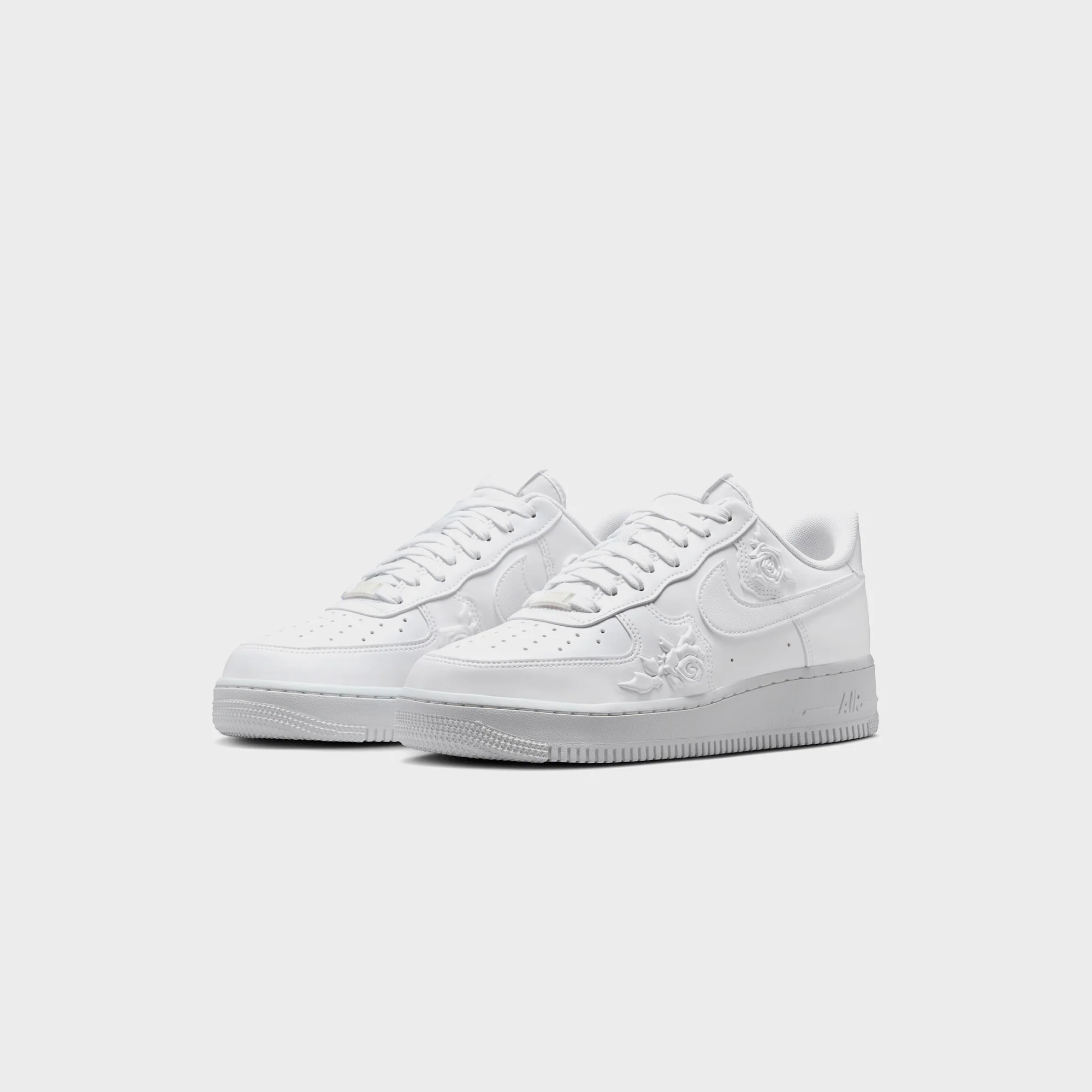Nike WMNS Air Force 1 '07 SE - White / White / White / Black - Image 2