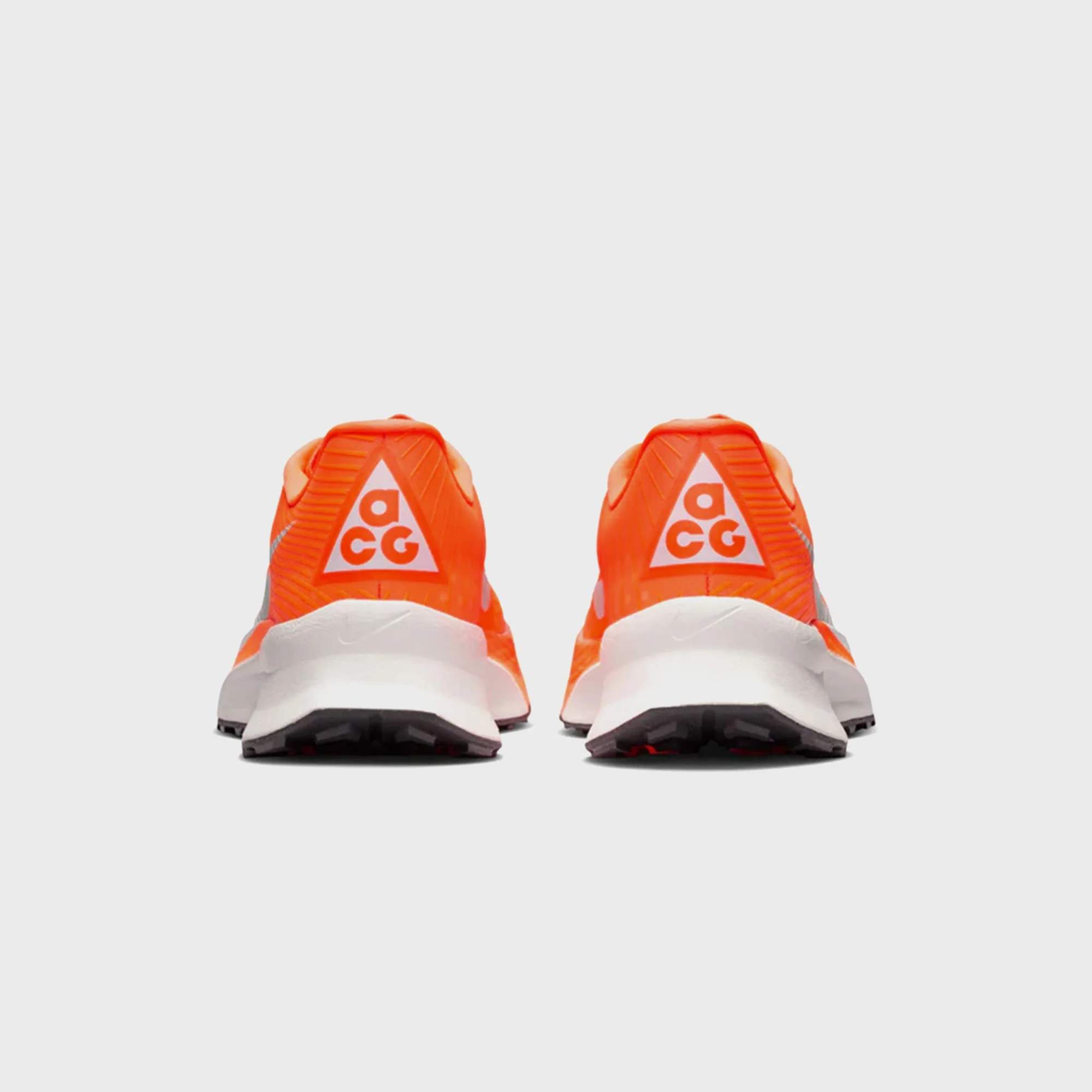 Nike ACG Ultrafly Trail - Hyper Crimson / Total Orange / Vivid Purple / White - Image 4